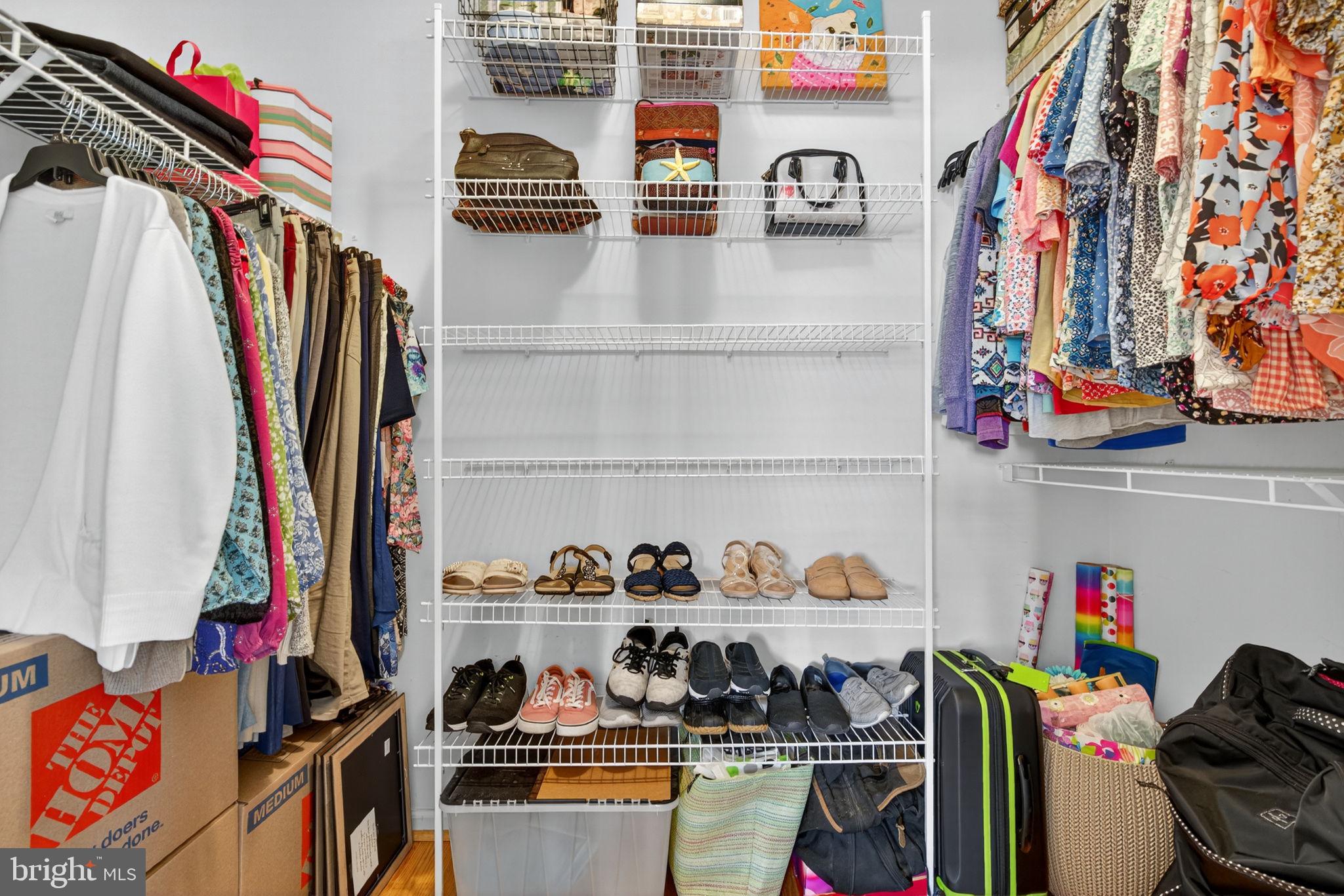 MADDEX FARM - Residential