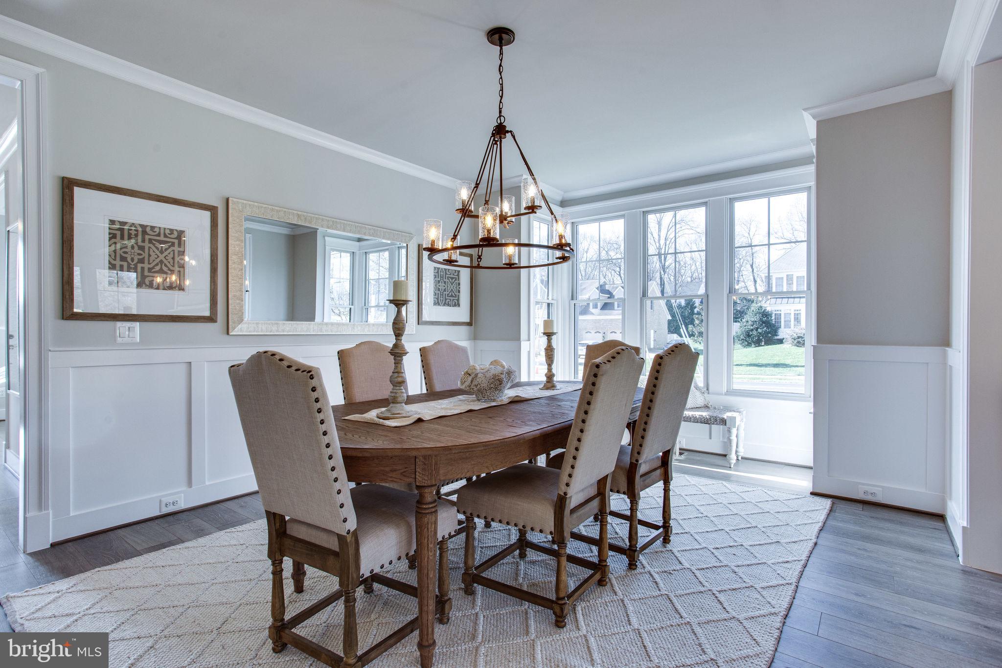 VIENNA WOODS - Residential