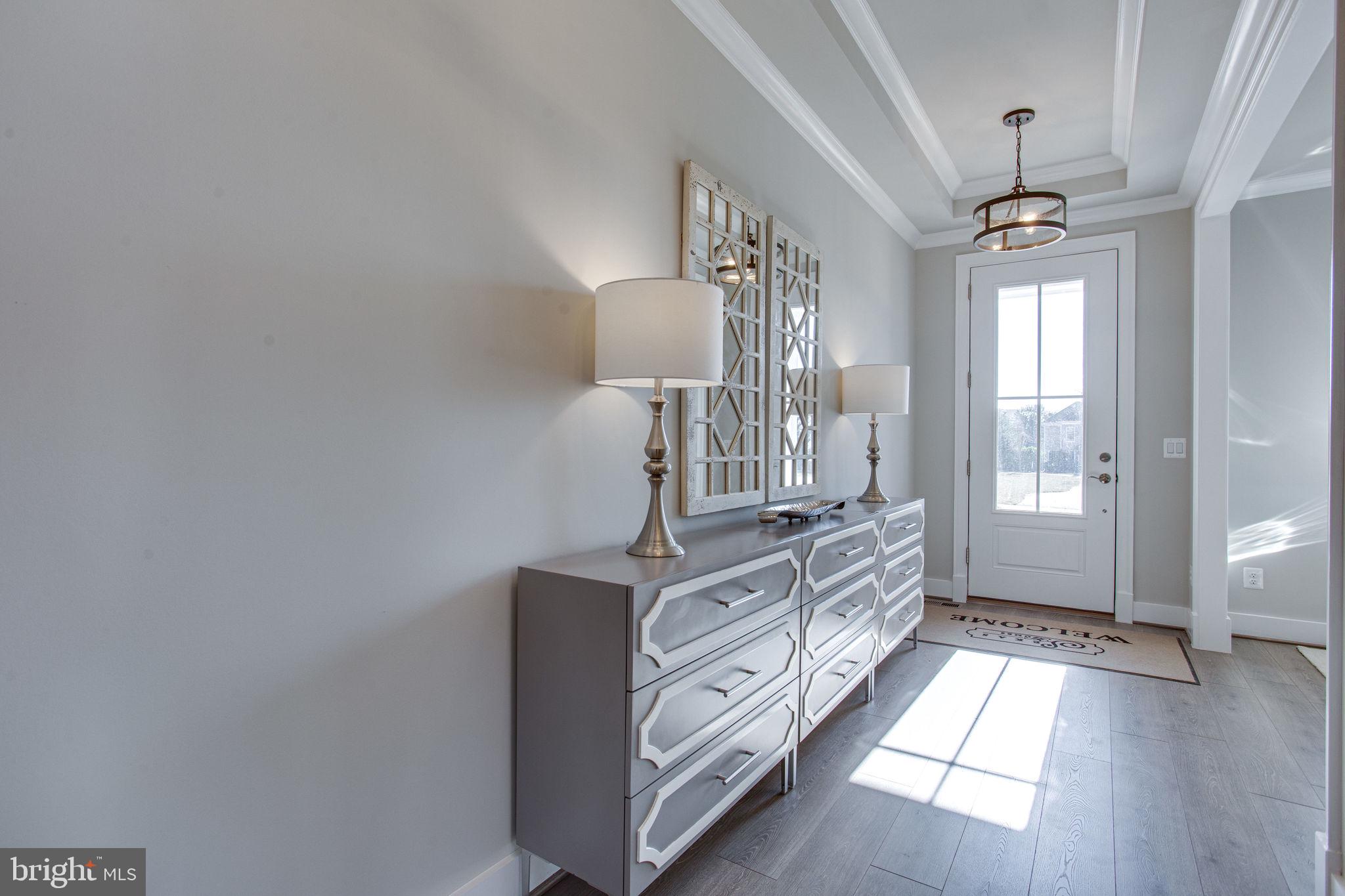 VIENNA WOODS - Residential