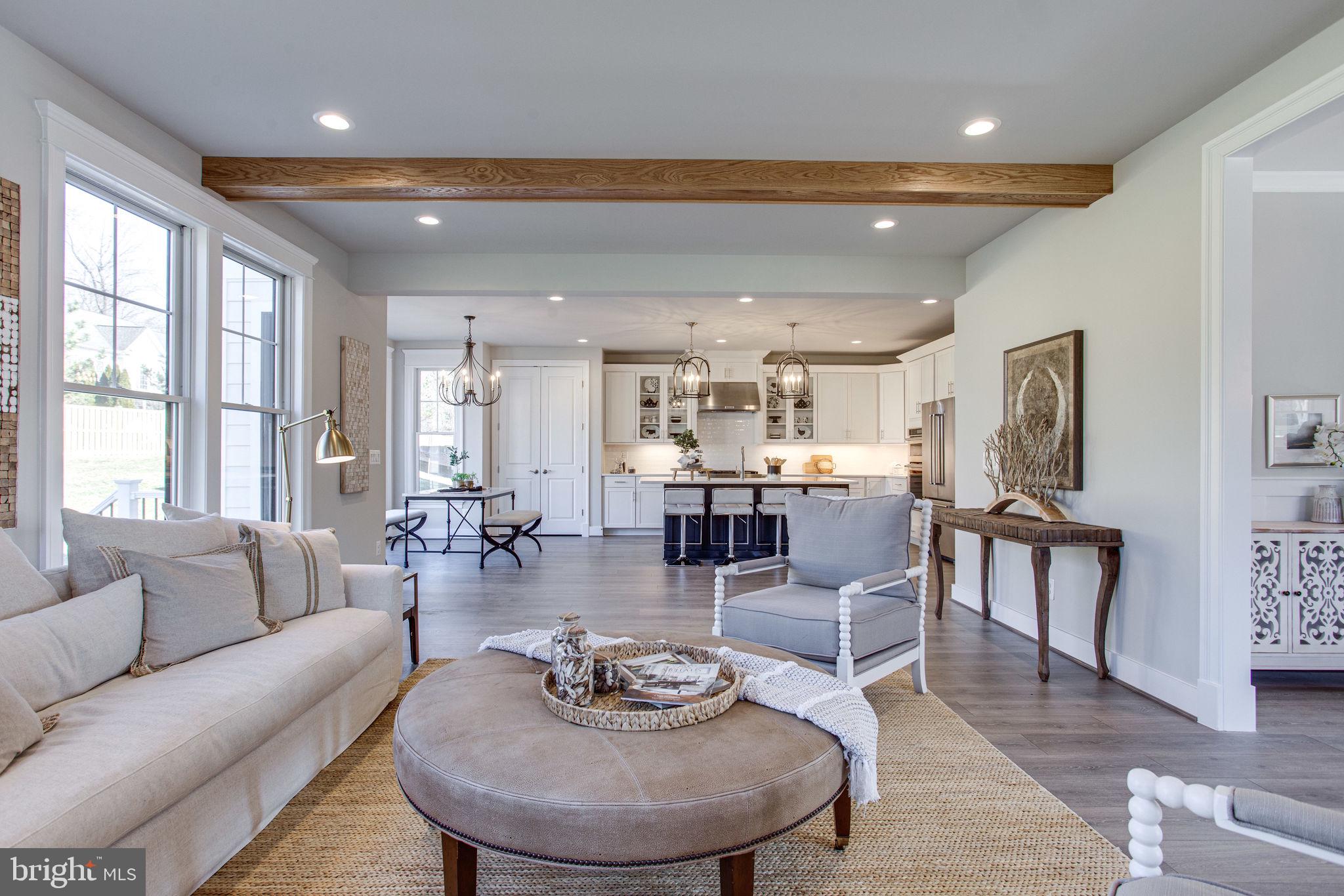 VIENNA WOODS - Residential