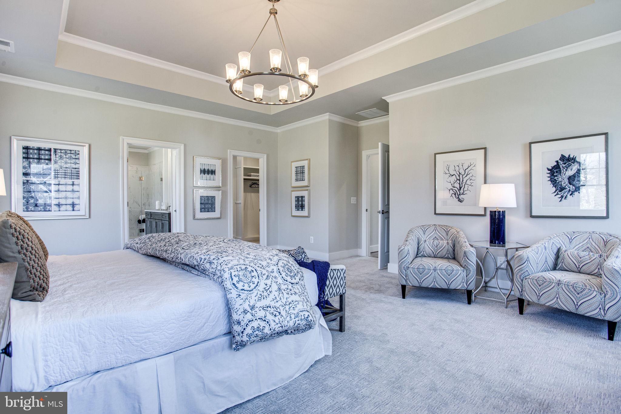 VIENNA WOODS - Residential