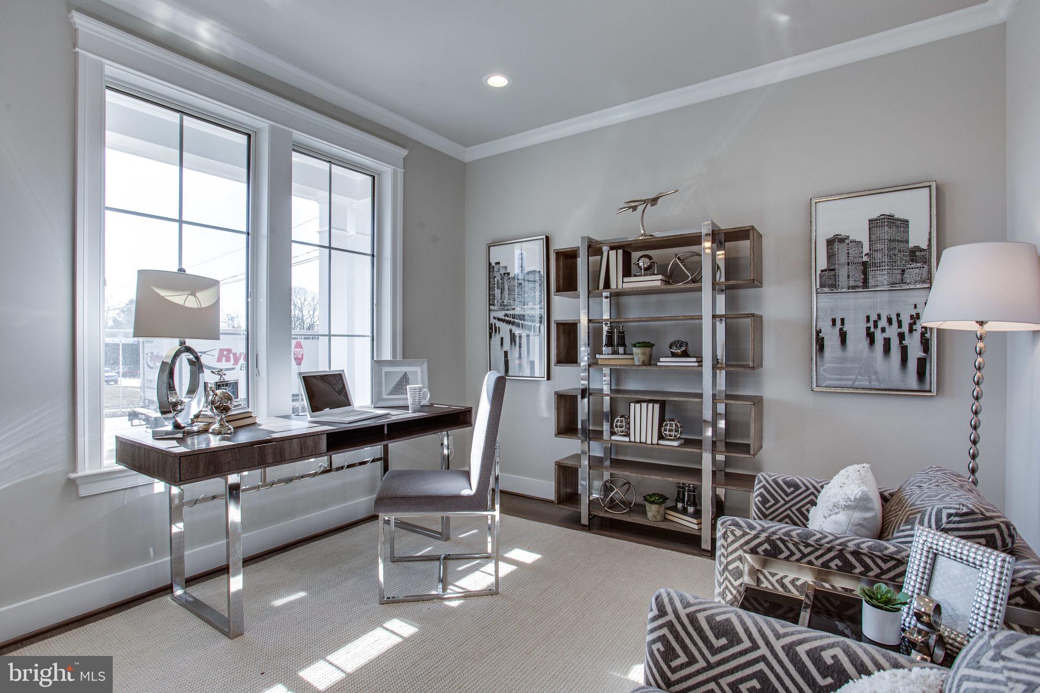 VIENNA WOODS - Residential