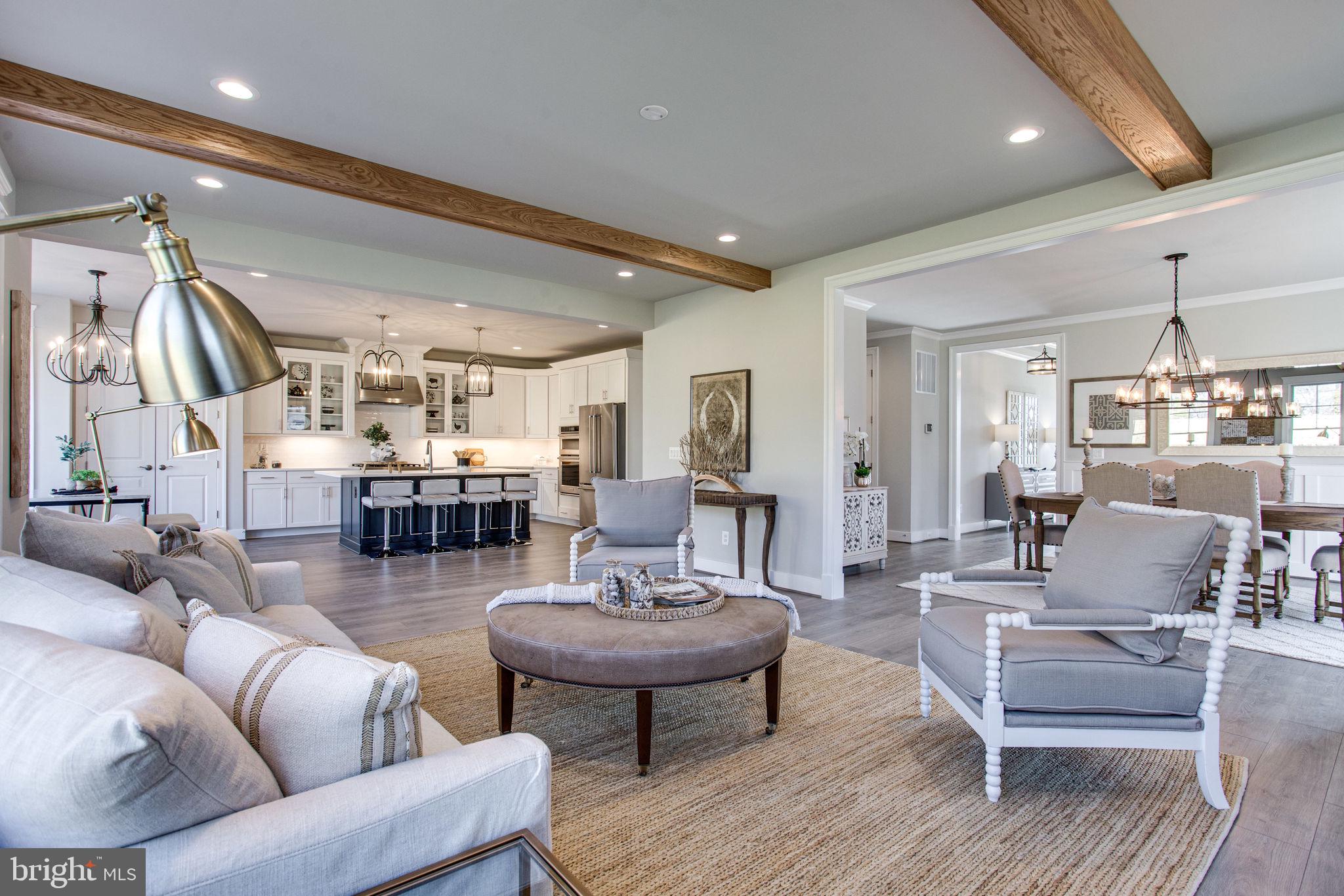 VIENNA WOODS - Residential