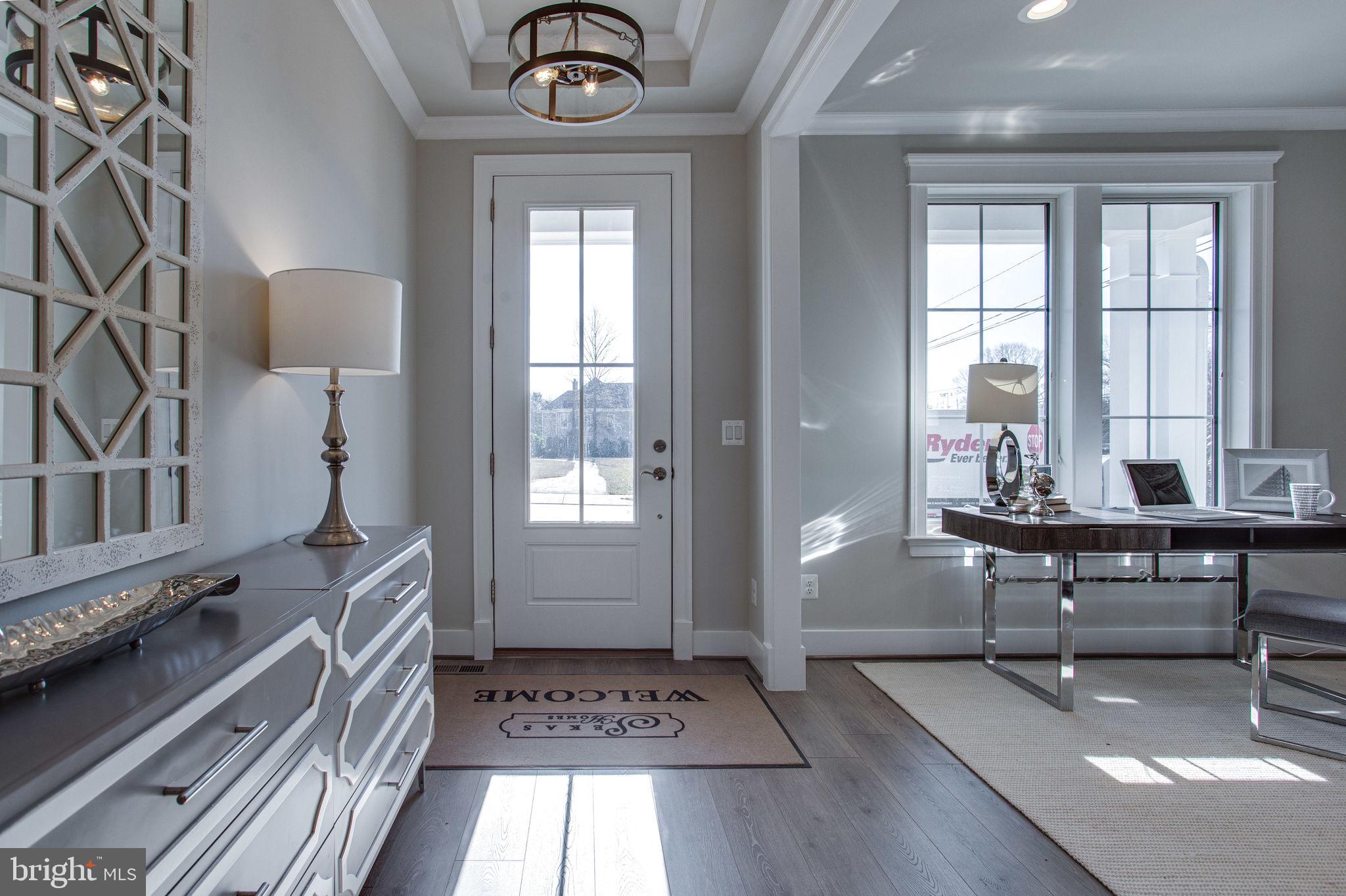 VIENNA WOODS - Residential