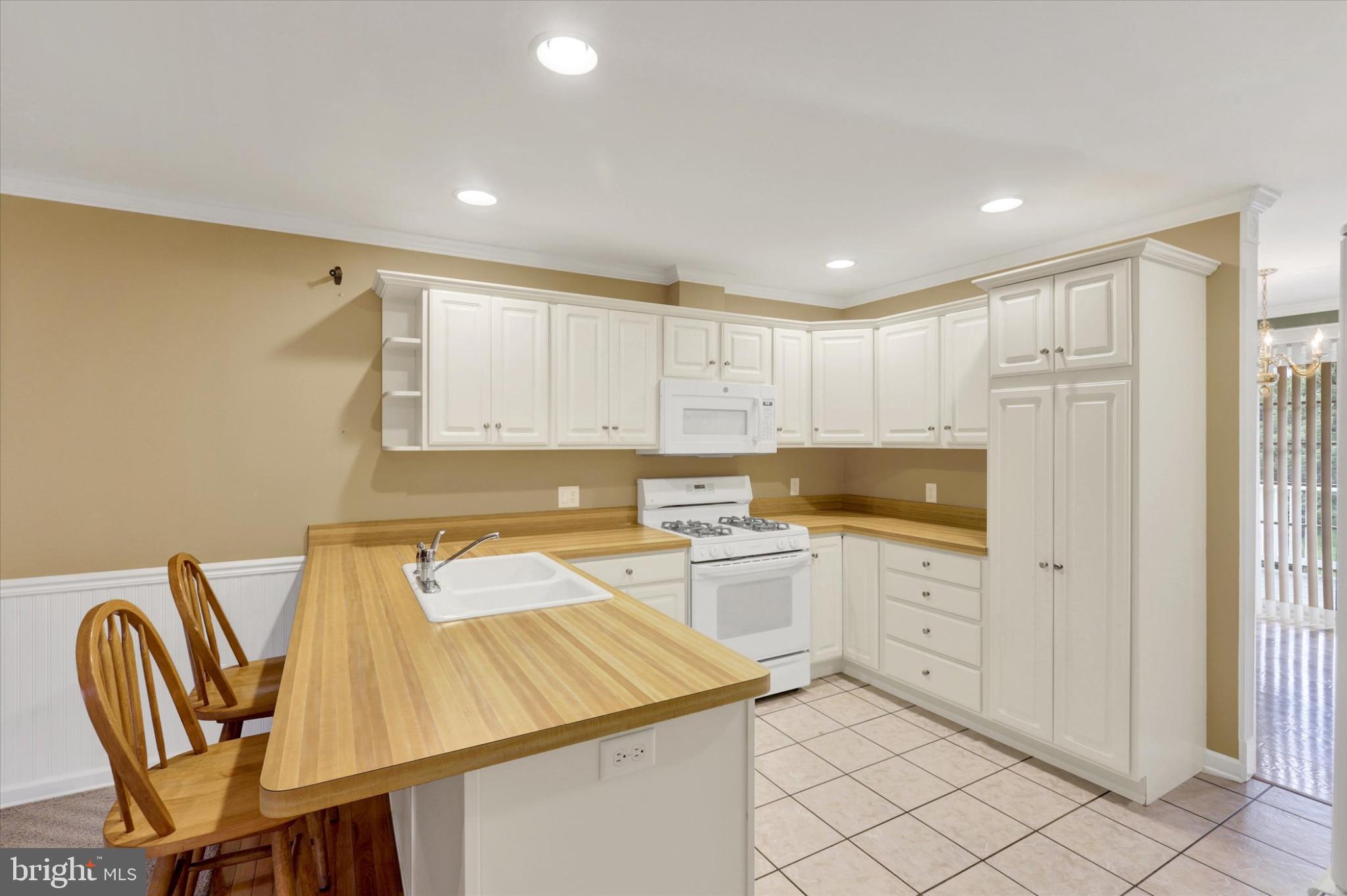 PENN NATIONAL GOLF COURSE COMMUNITY - Residential