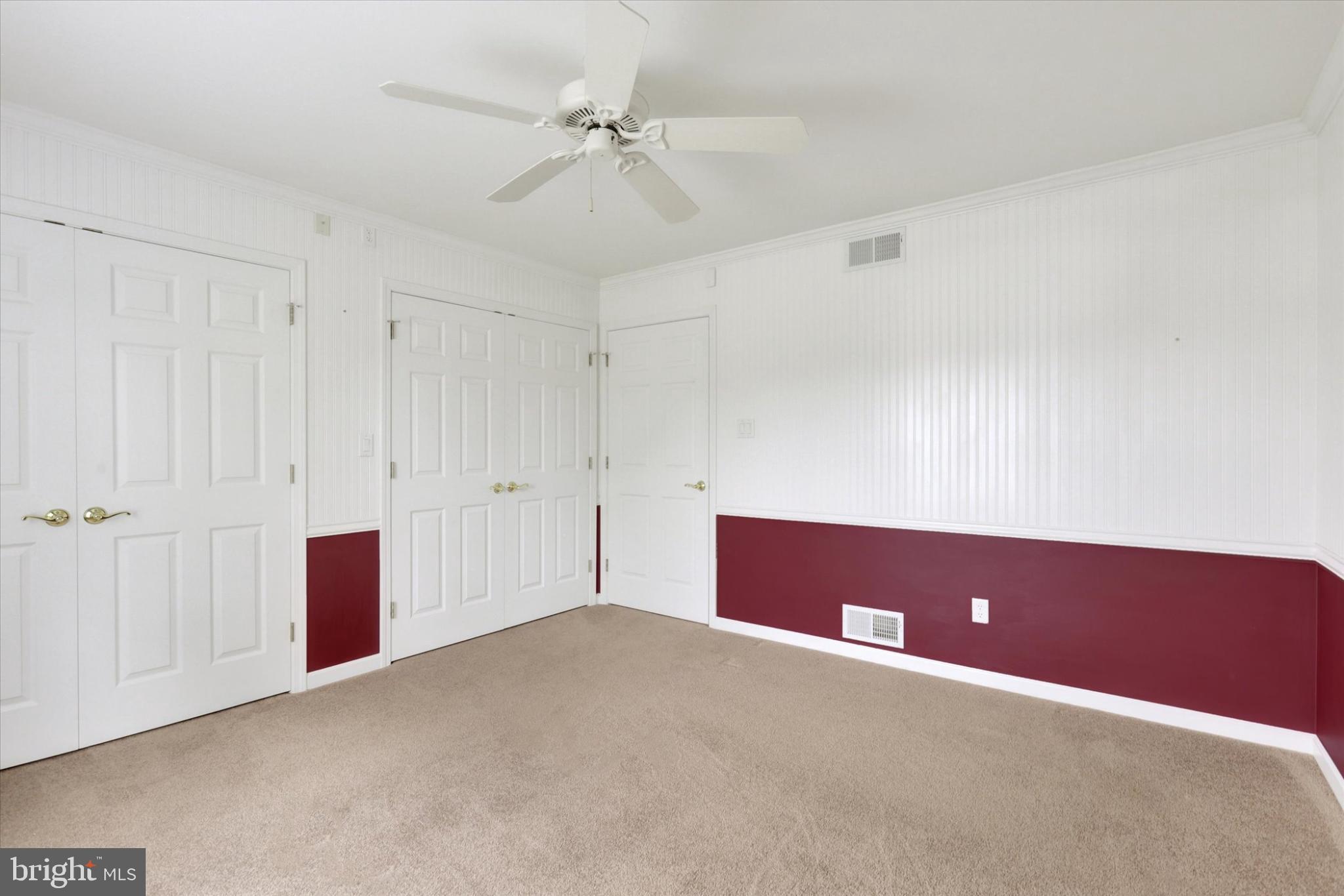 PENN NATIONAL GOLF COURSE COMMUNITY - Residential