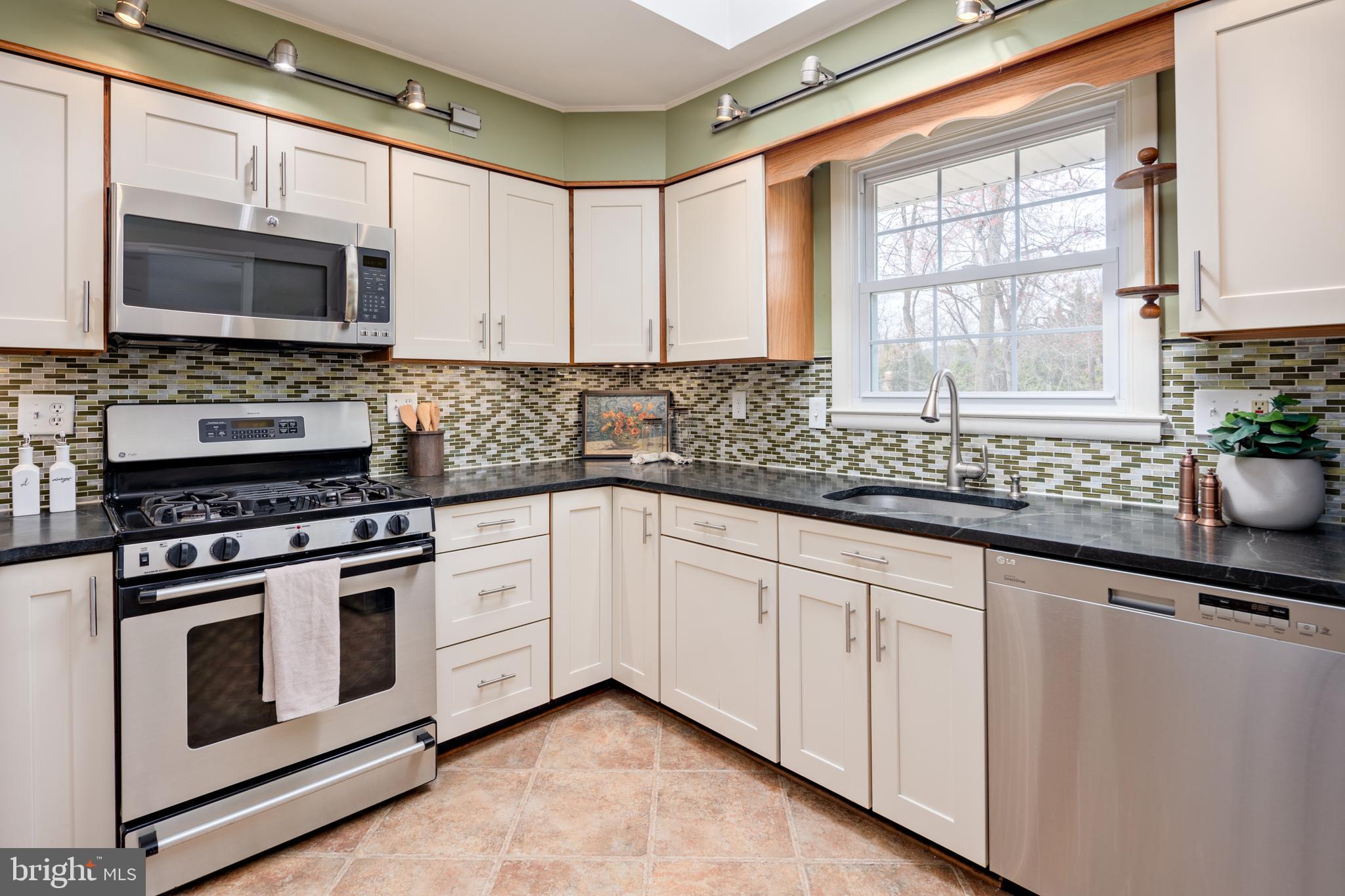 ALLENFORD - Residential