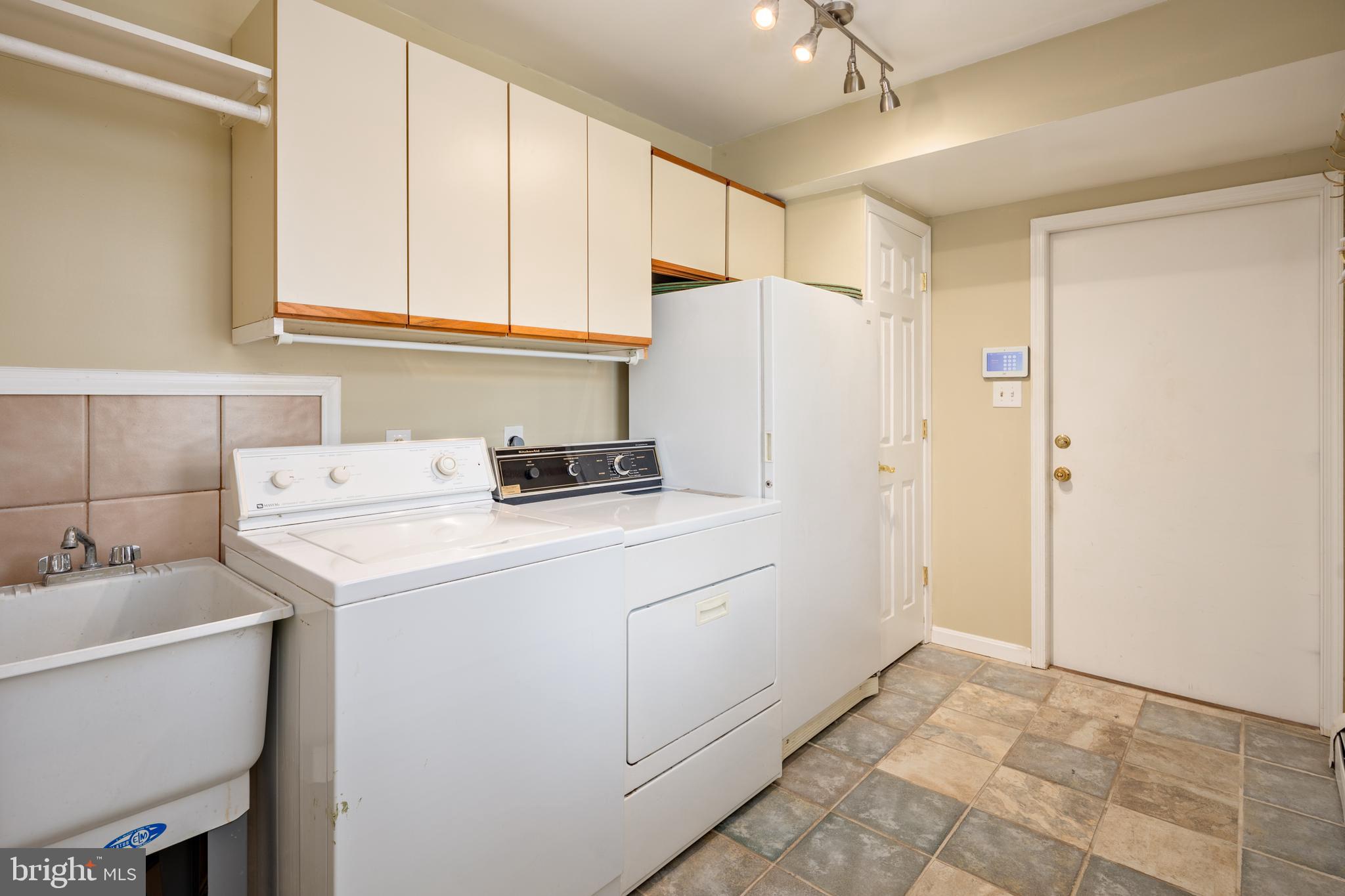 ALLENFORD - Residential