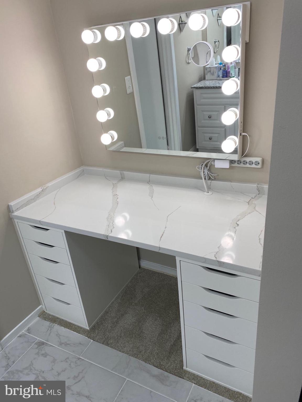 SUMMERRIDGE - Residential