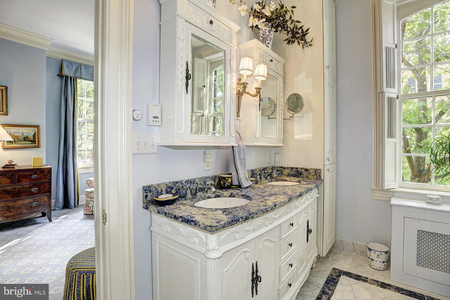 OLD TOWN - Residential