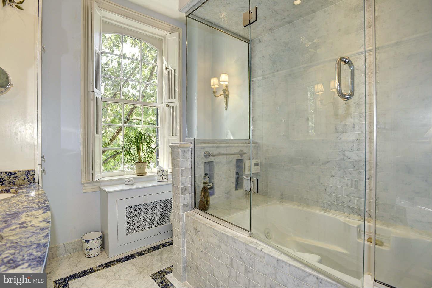 OLD TOWN - Residential