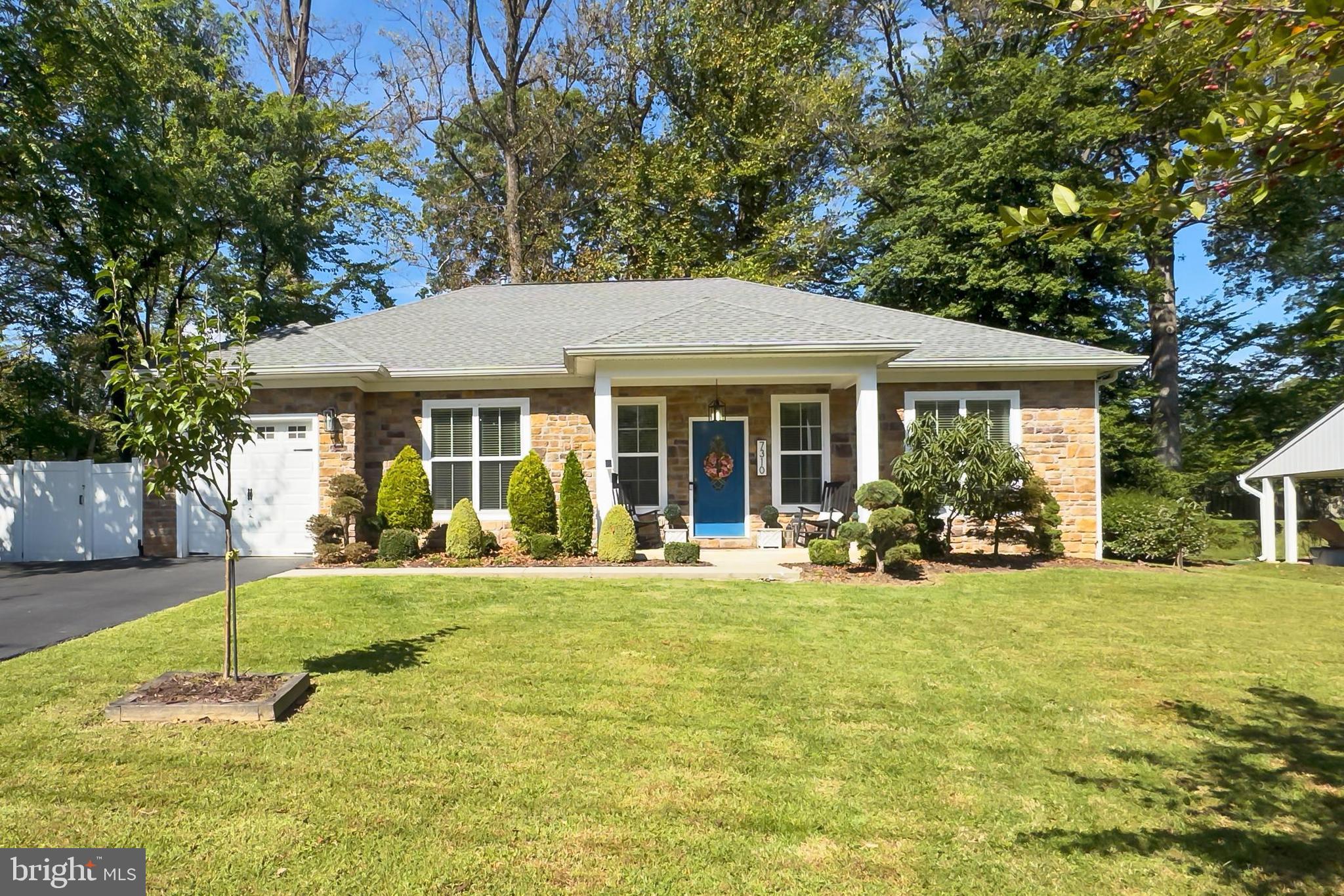 7310 LEESVILLE BOULEVARD