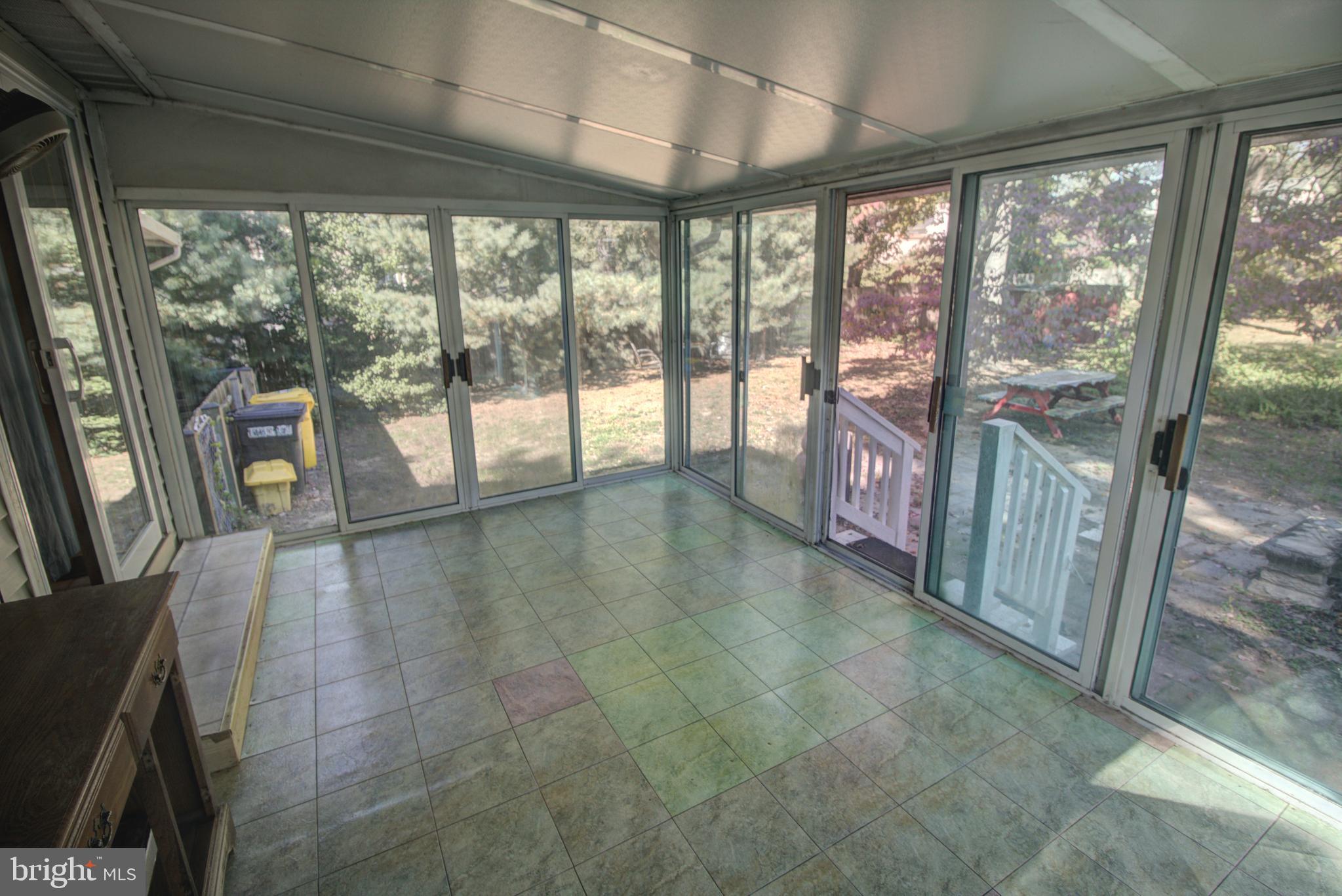 CHAMPION FOREST - Residential