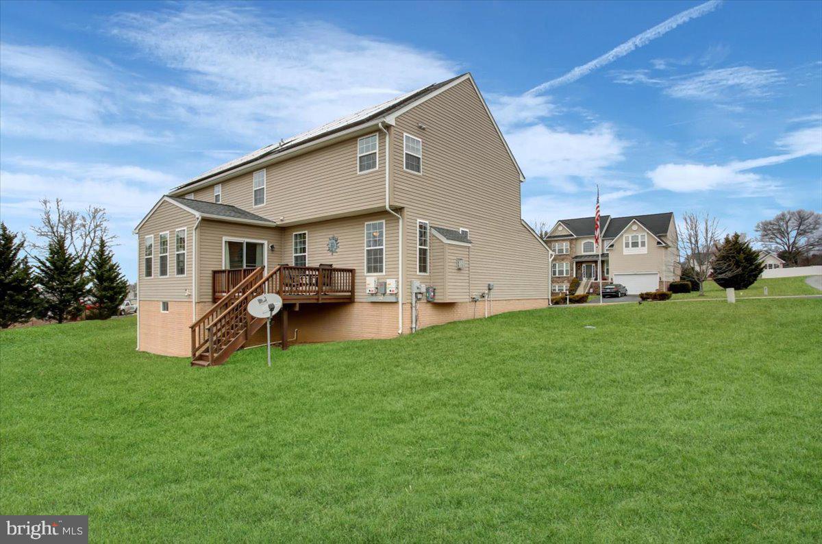 UPLAND ESTATES - Residential