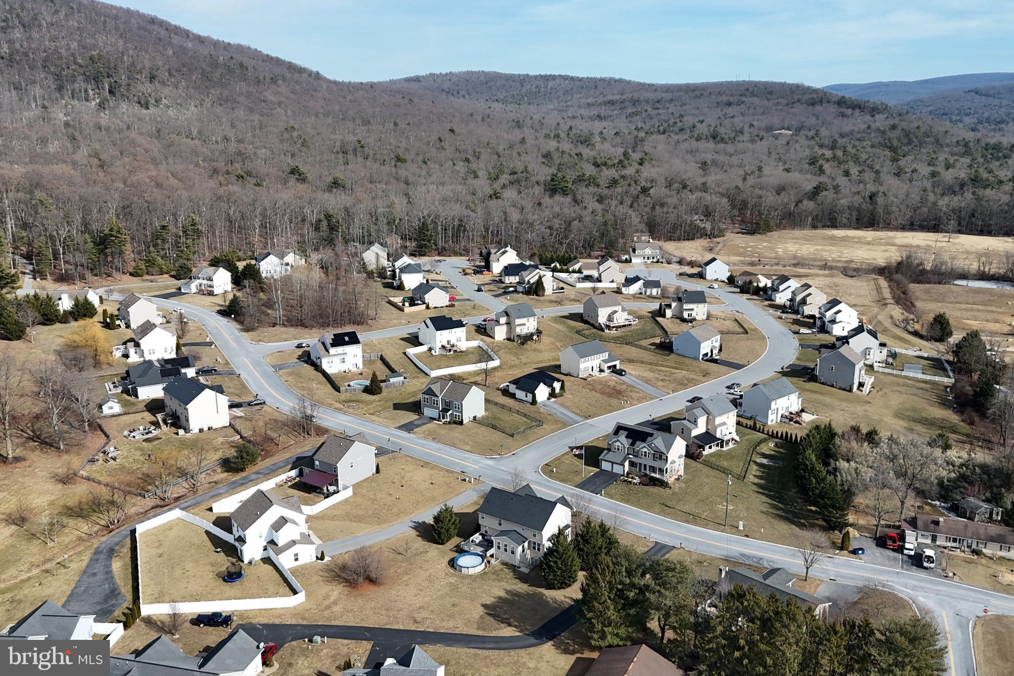 UPLAND ESTATES - Residential