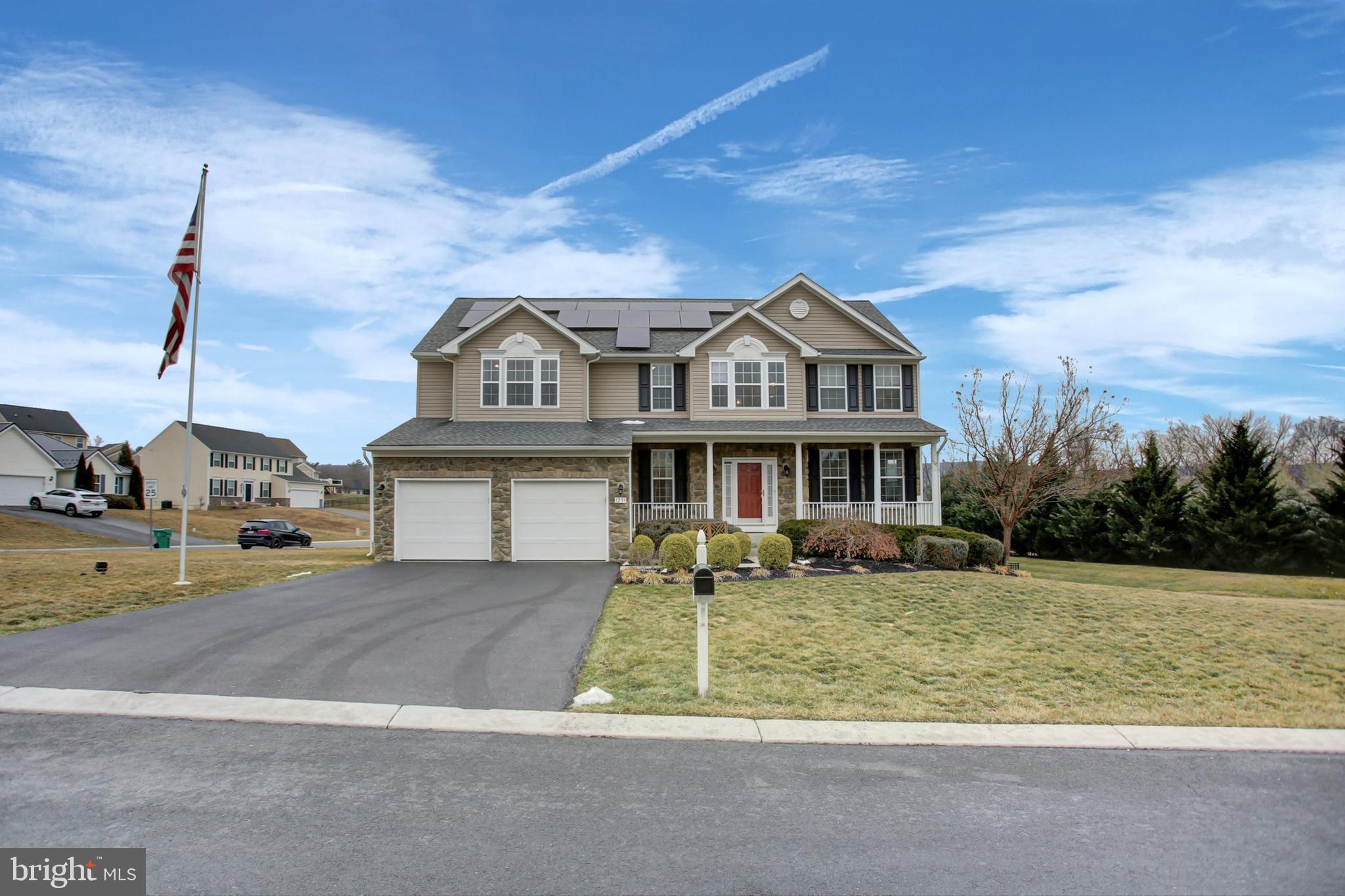 UPLAND ESTATES - Residential