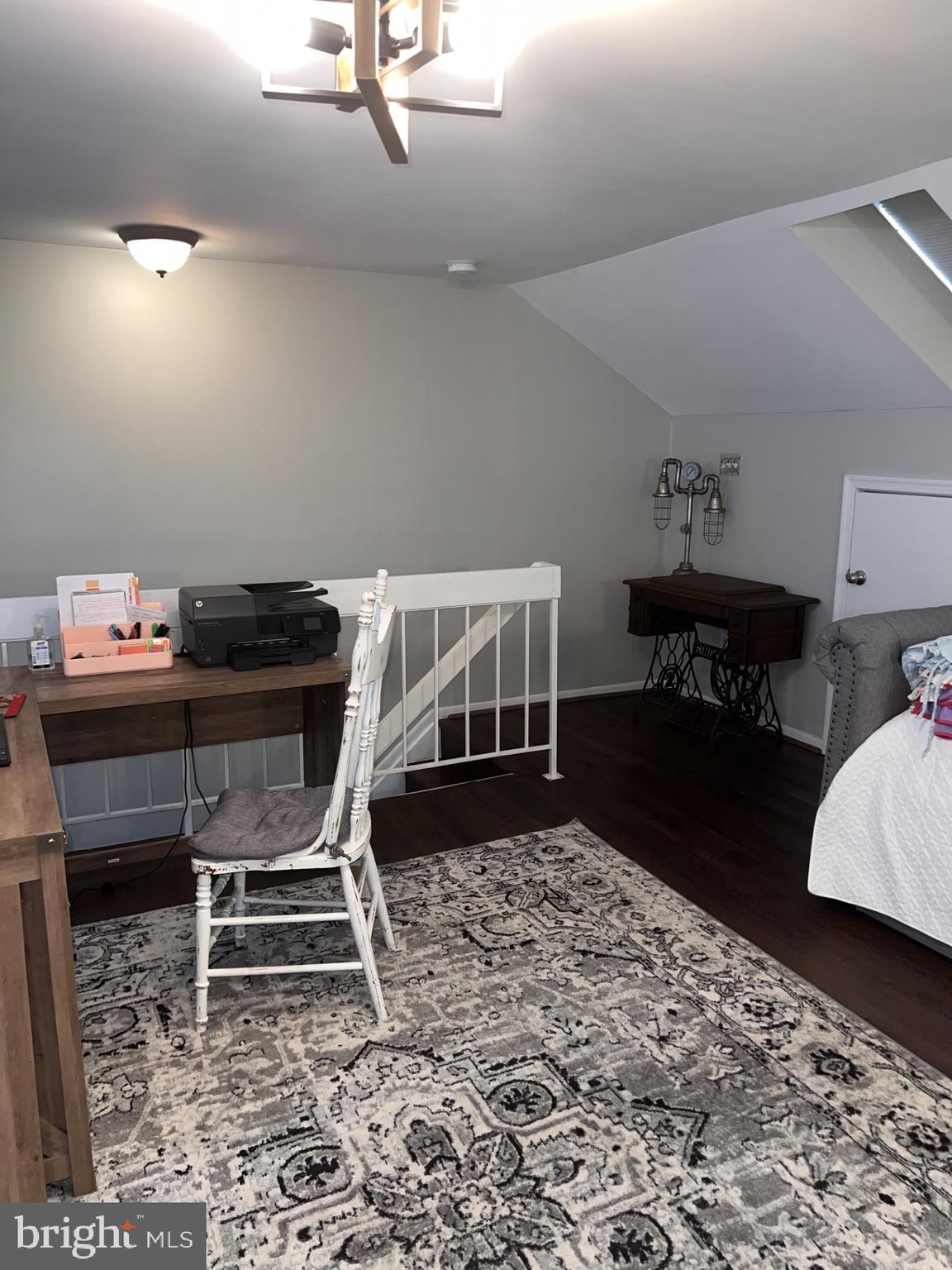 LOVETON FARMS - Residential Lease