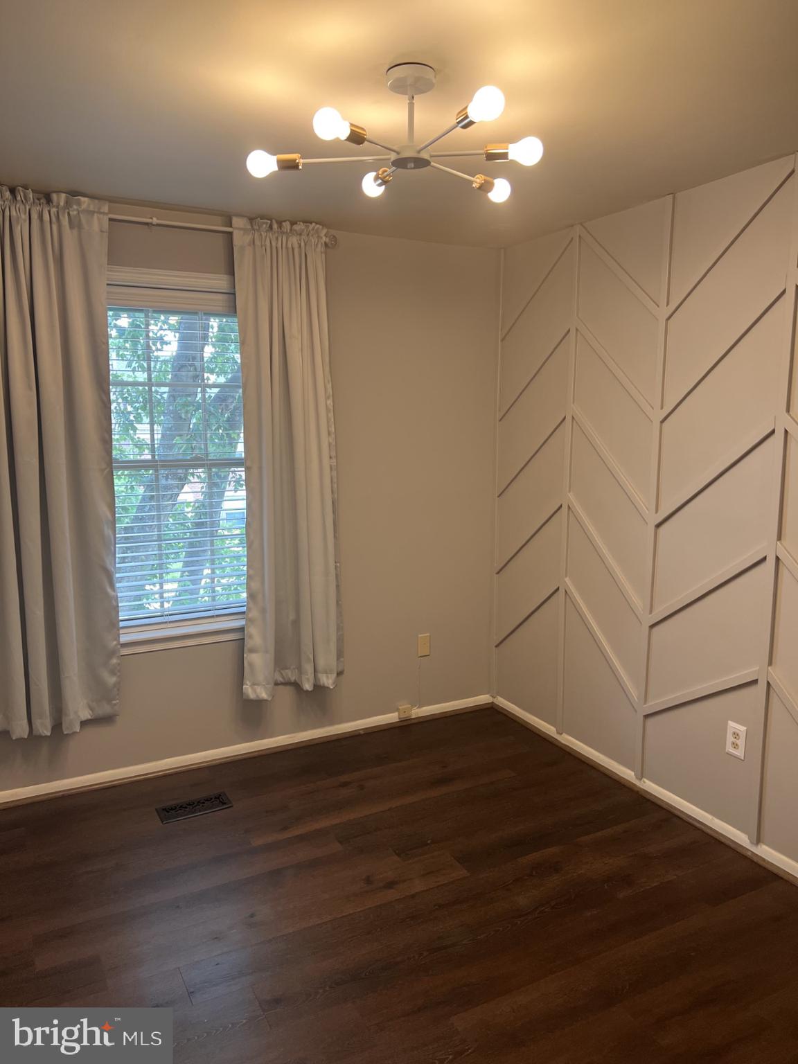 LOVETON FARMS - Residential Lease