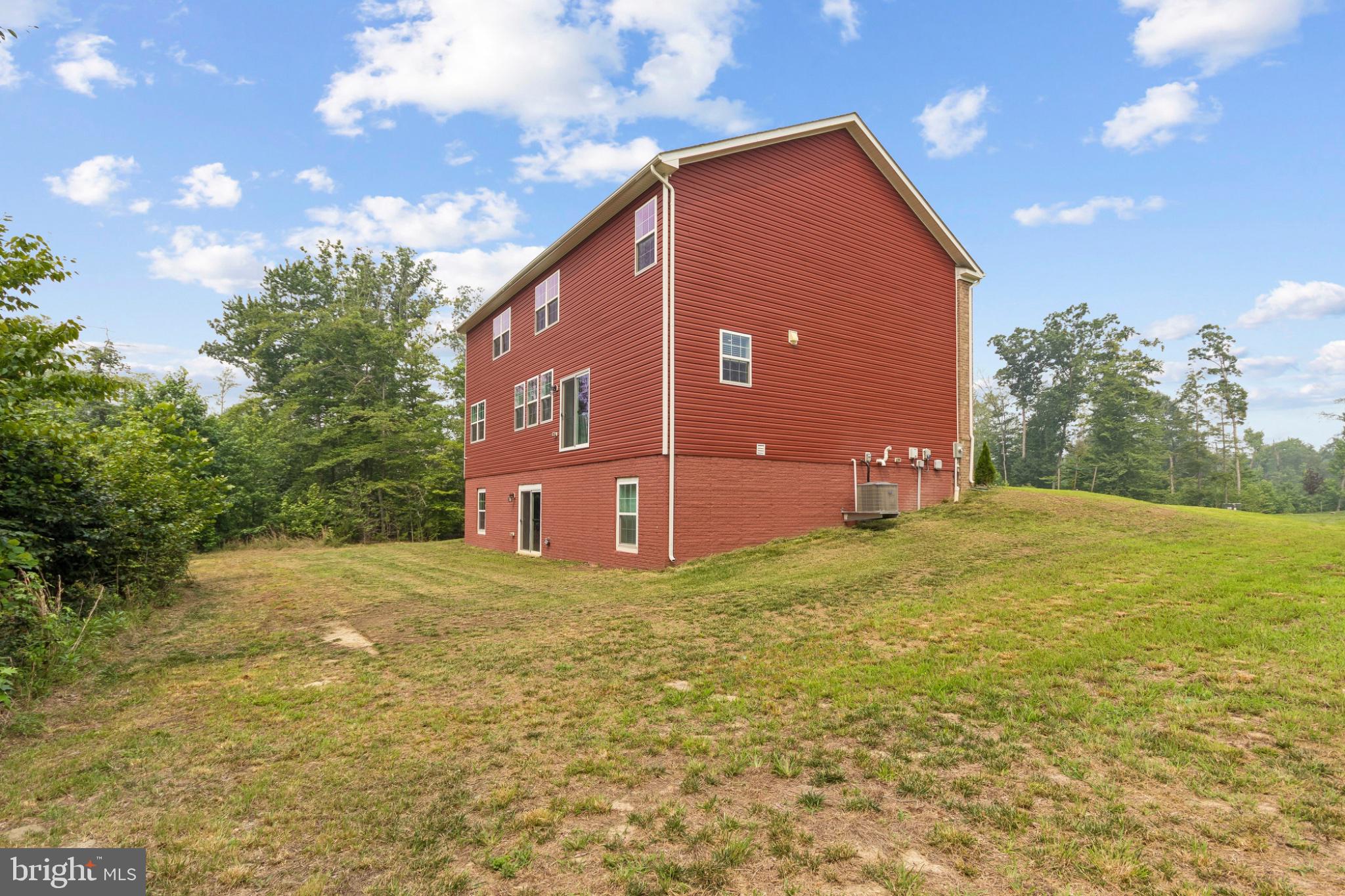 717 LONG MEADOW DRIVE