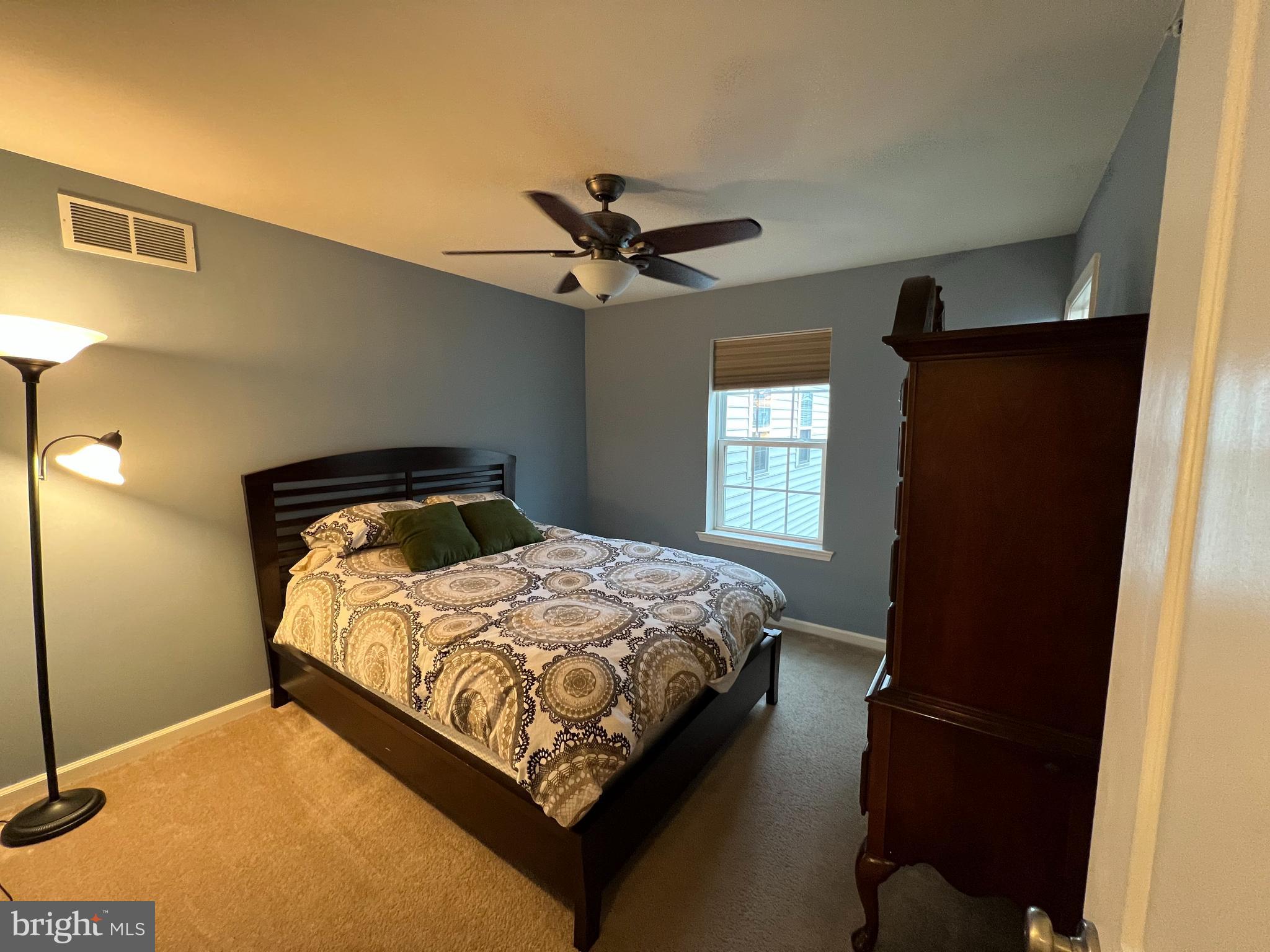 CARRIAGE HILL - Residential Lease