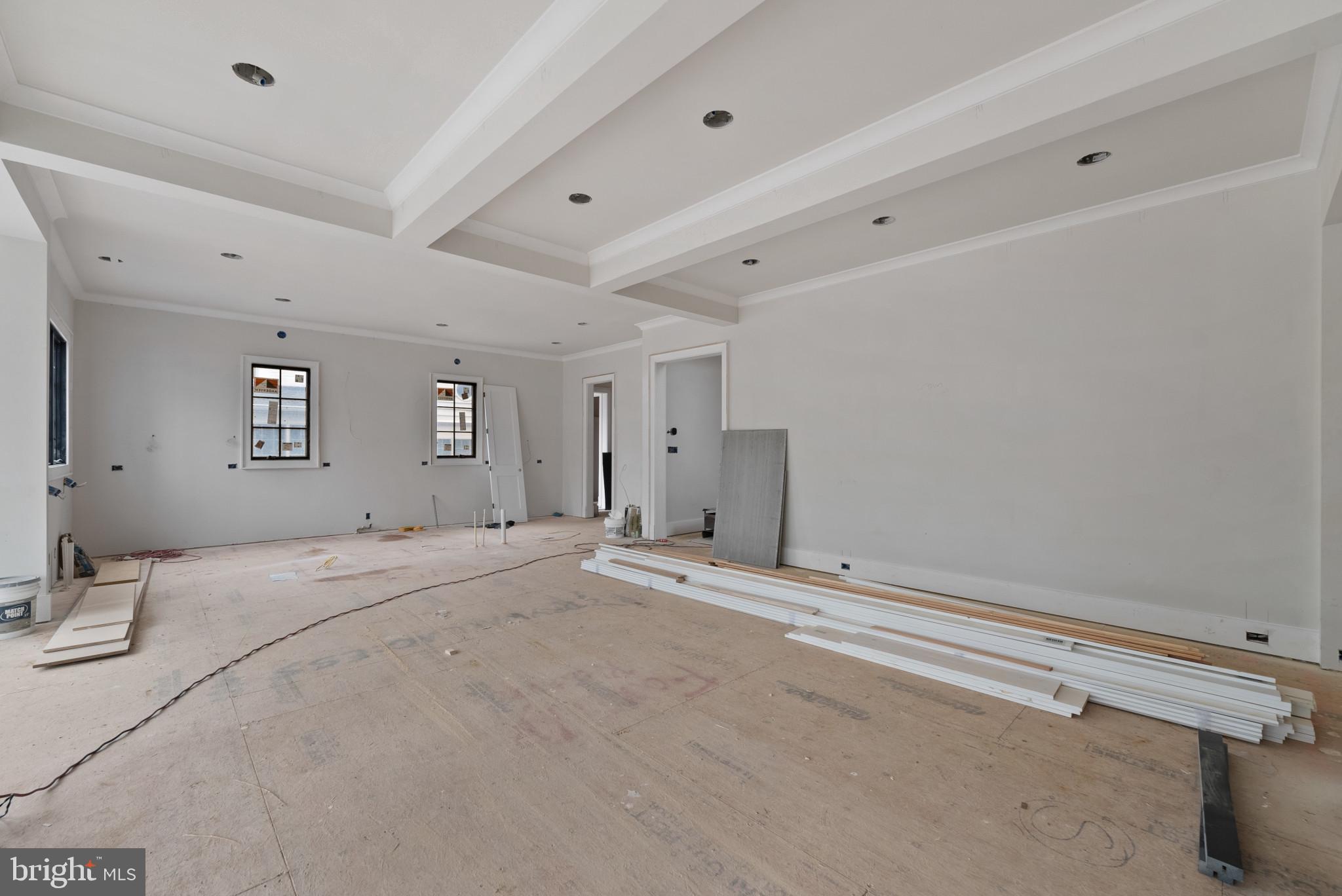 LYON VILLAGE - Residential