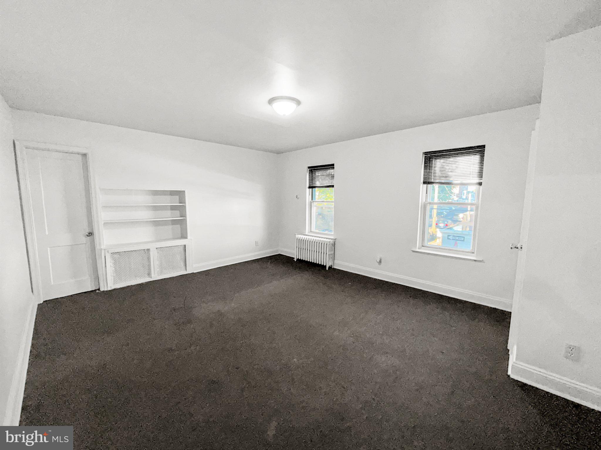 352 N GROSS STREET 2