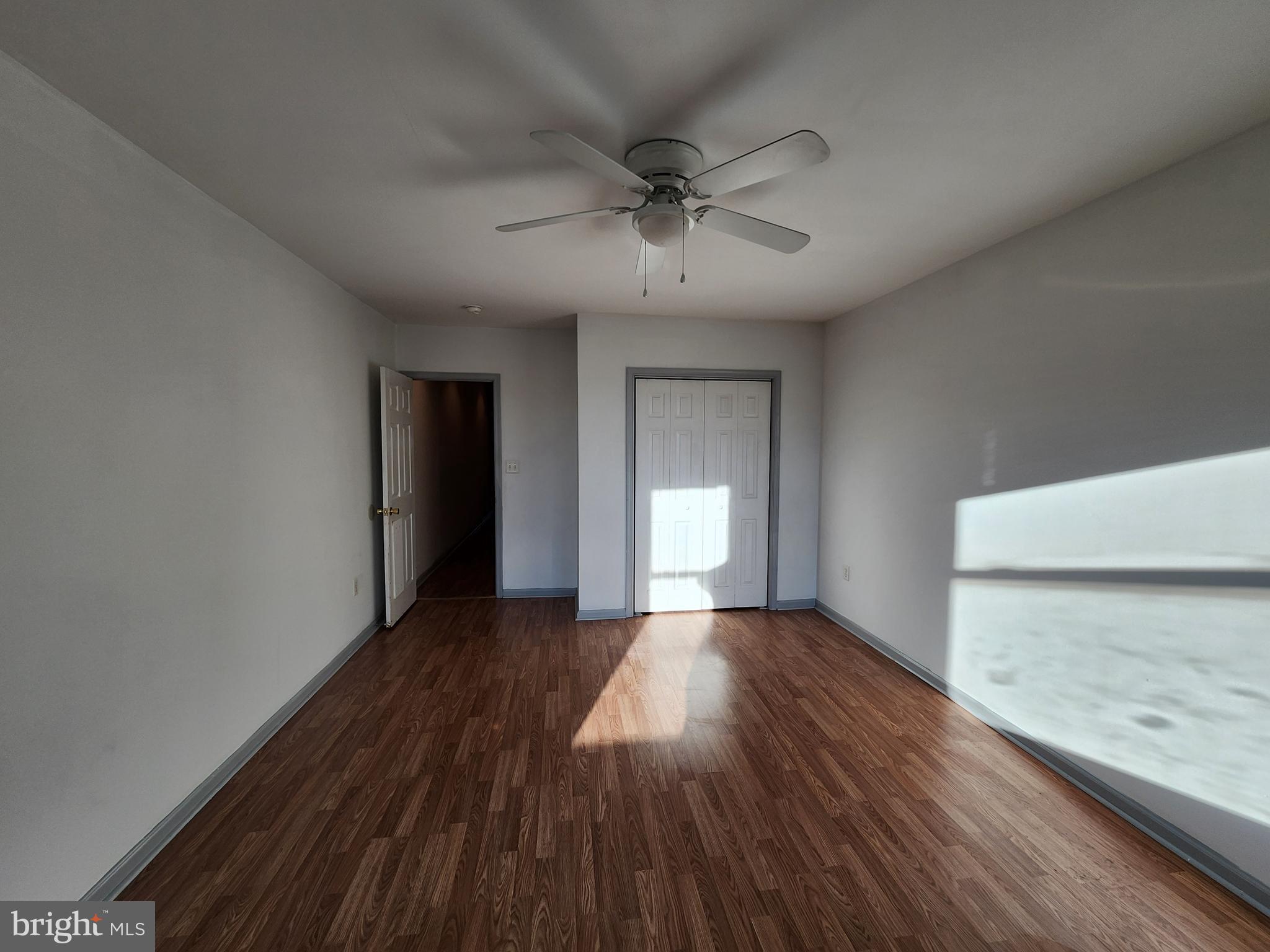 BROADWAY EAST - Residential