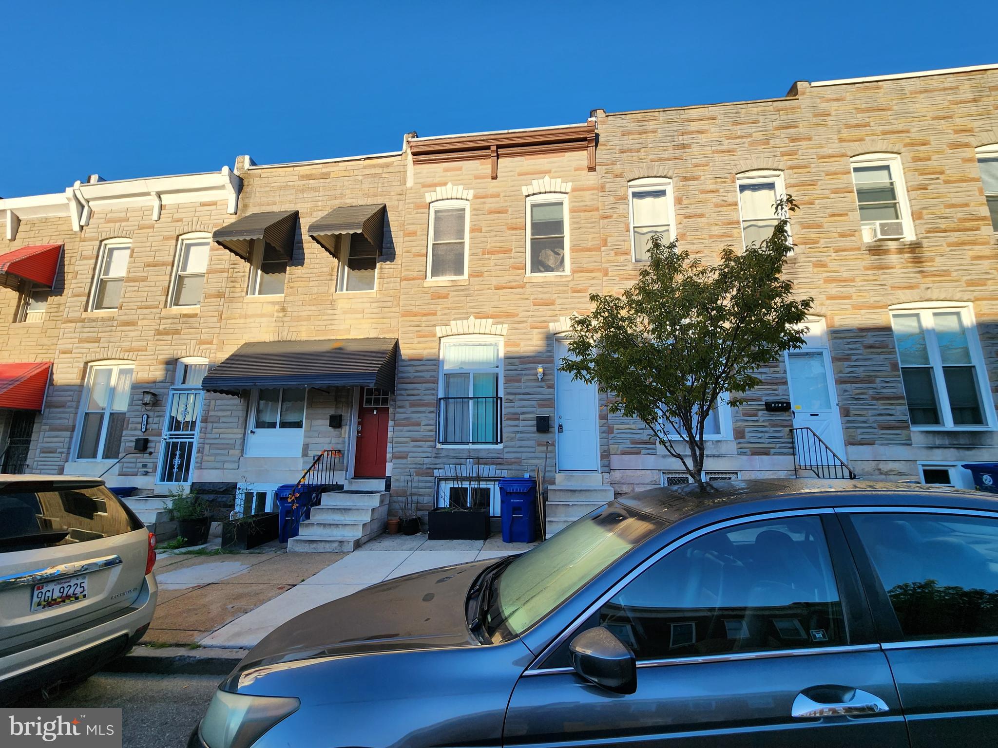 BROADWAY EAST - Residential