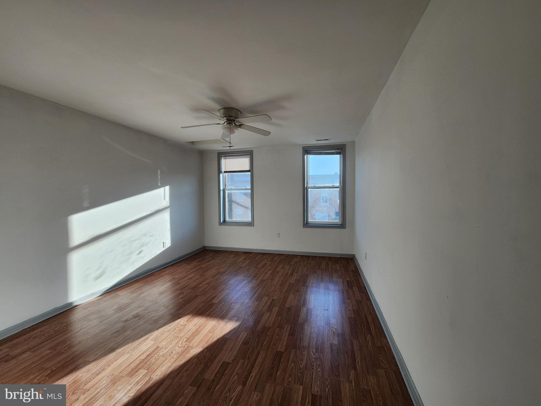 BROADWAY EAST - Residential