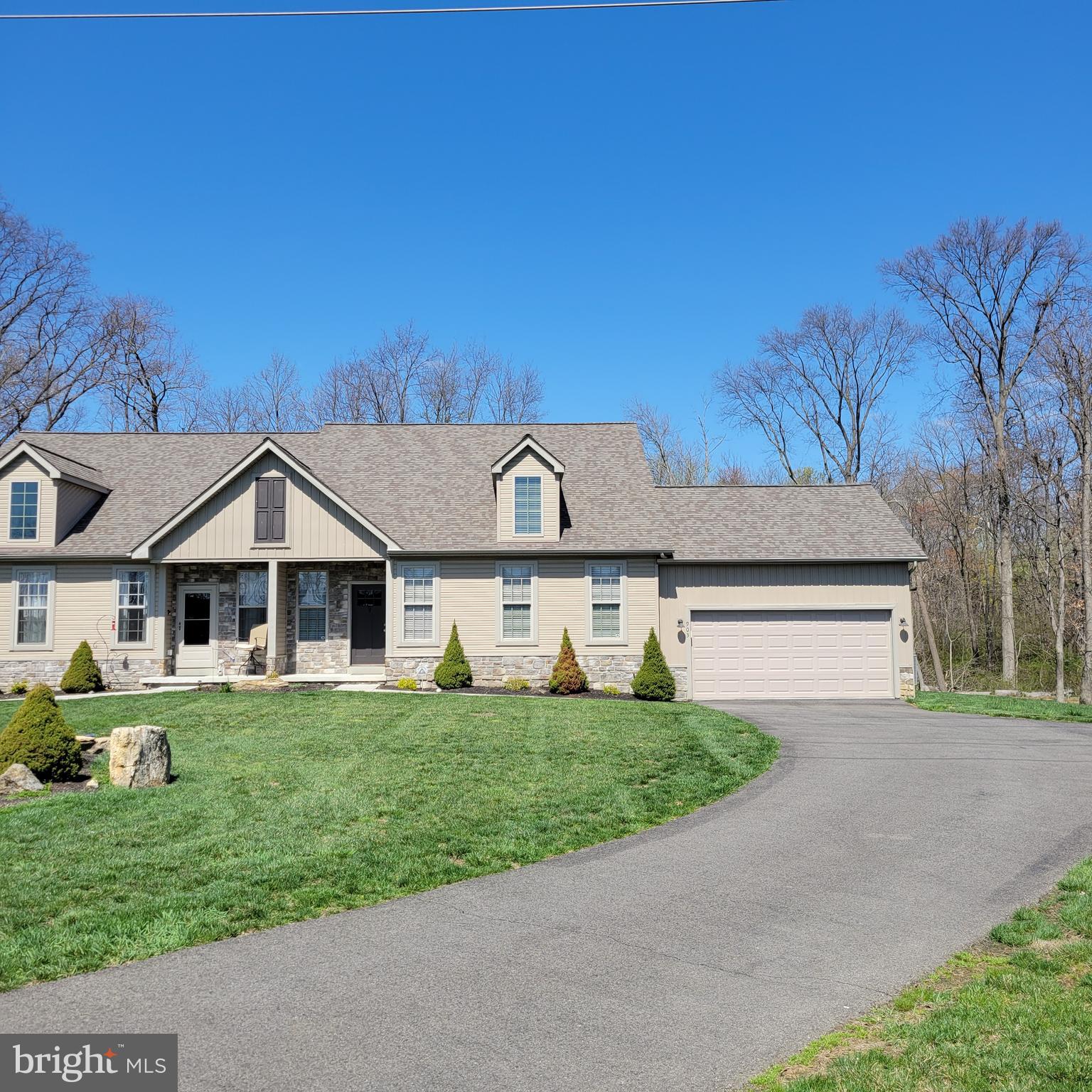 QUAIL RUN CONDOS - Residential