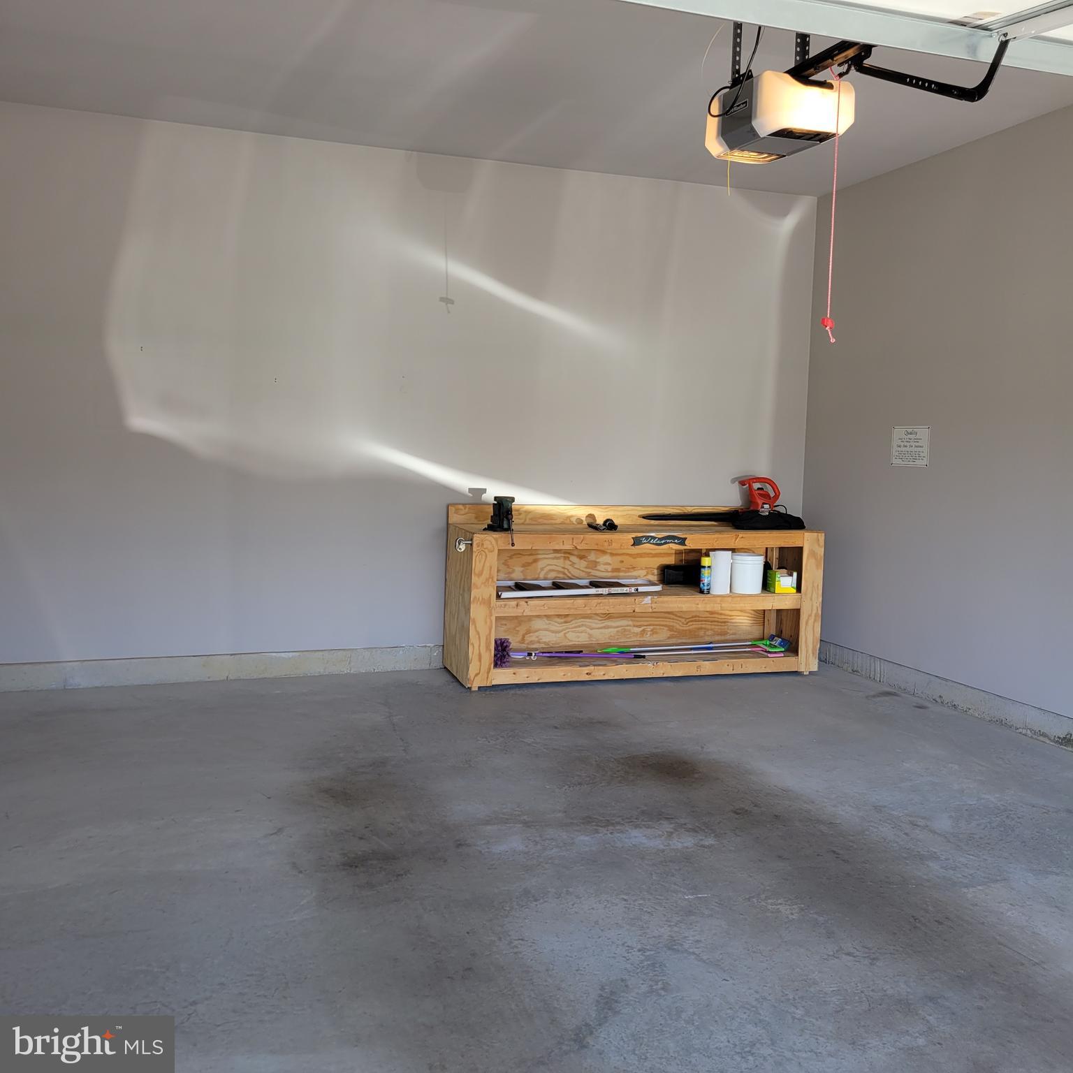 QUAIL RUN CONDOS - Residential