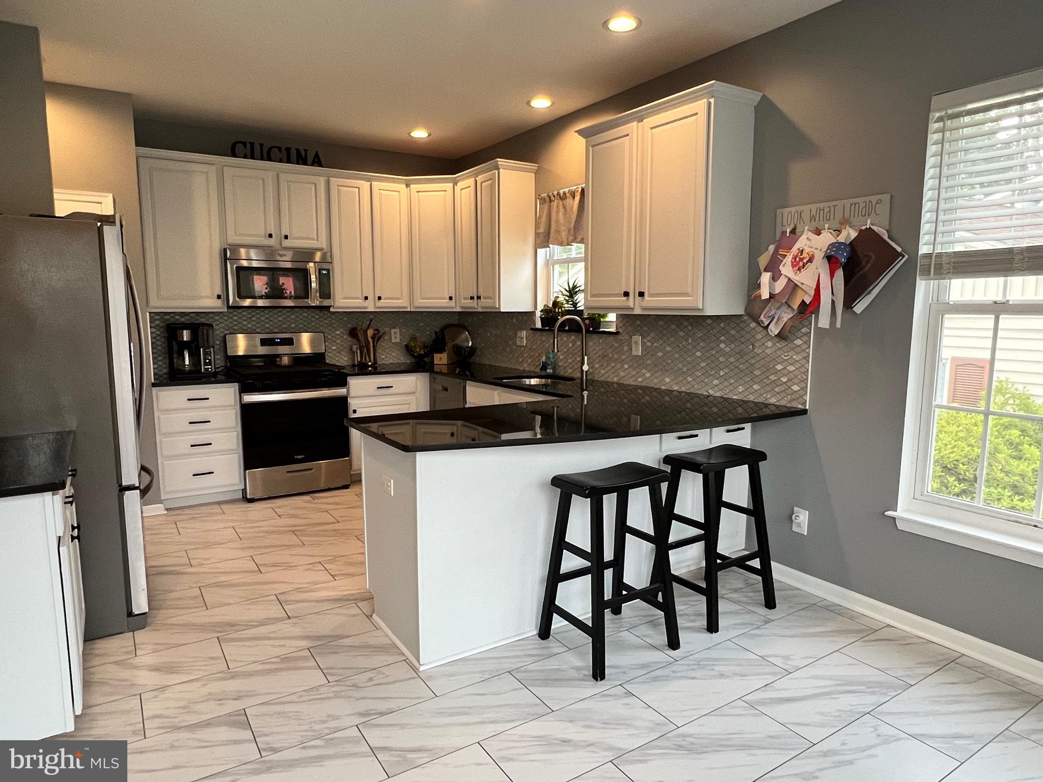 SOMERTON - Residential
