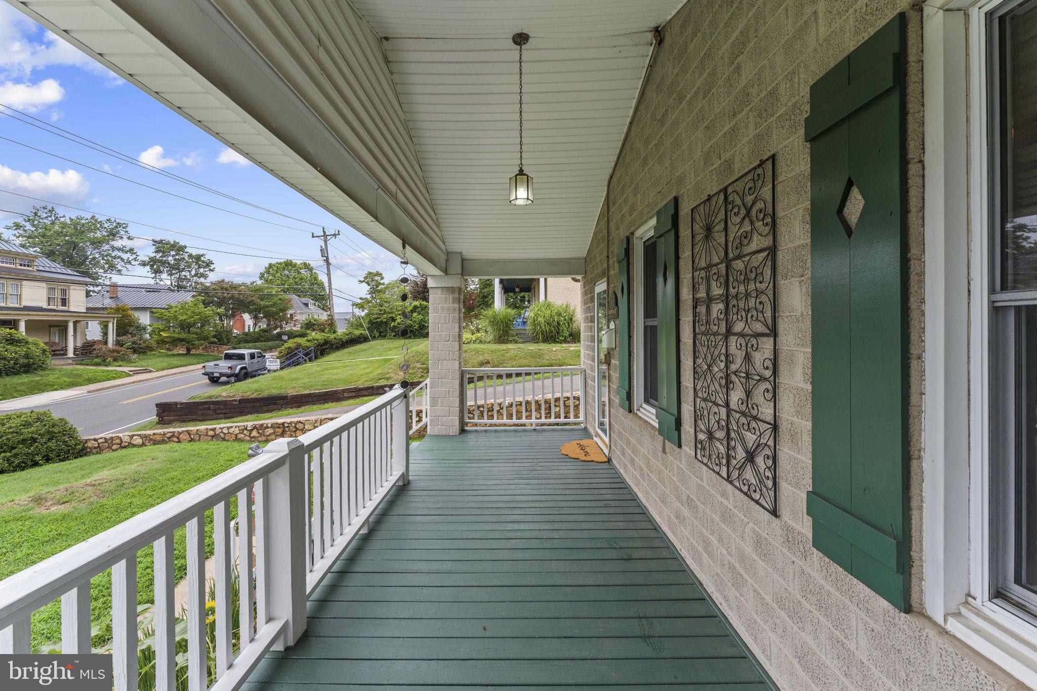 133 WATERLOO STREET