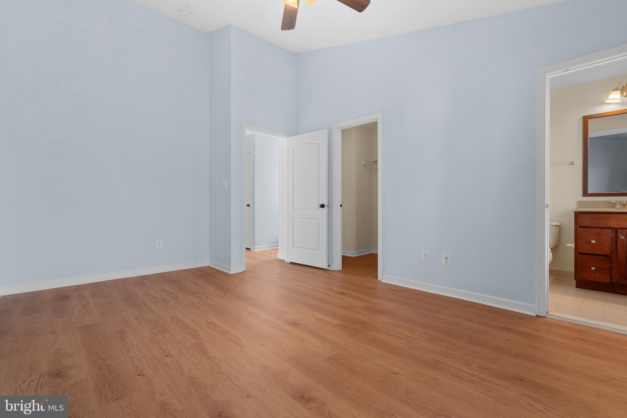 SOUTH RIDING - Residential