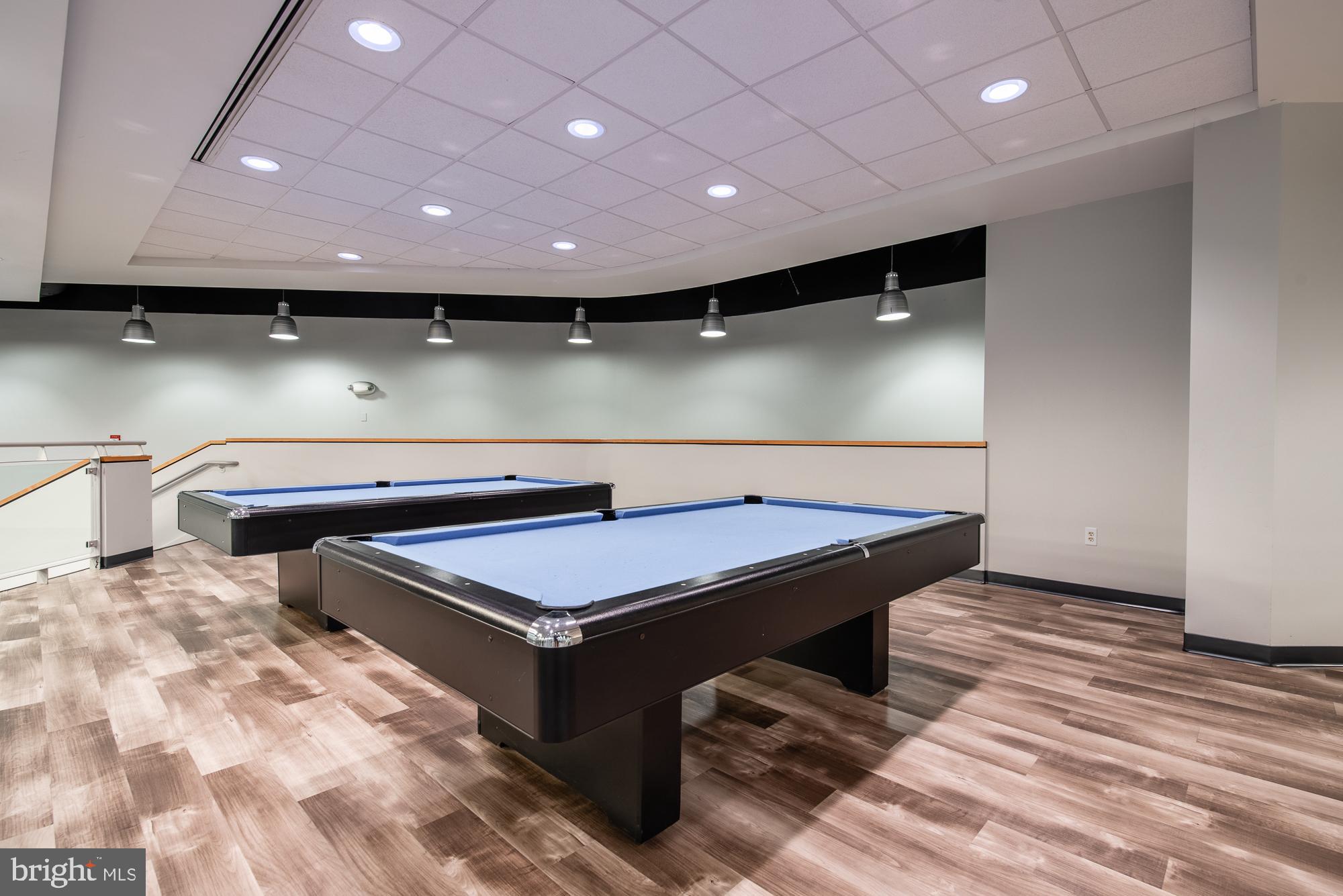 RIVER PLACE EAST - Residential