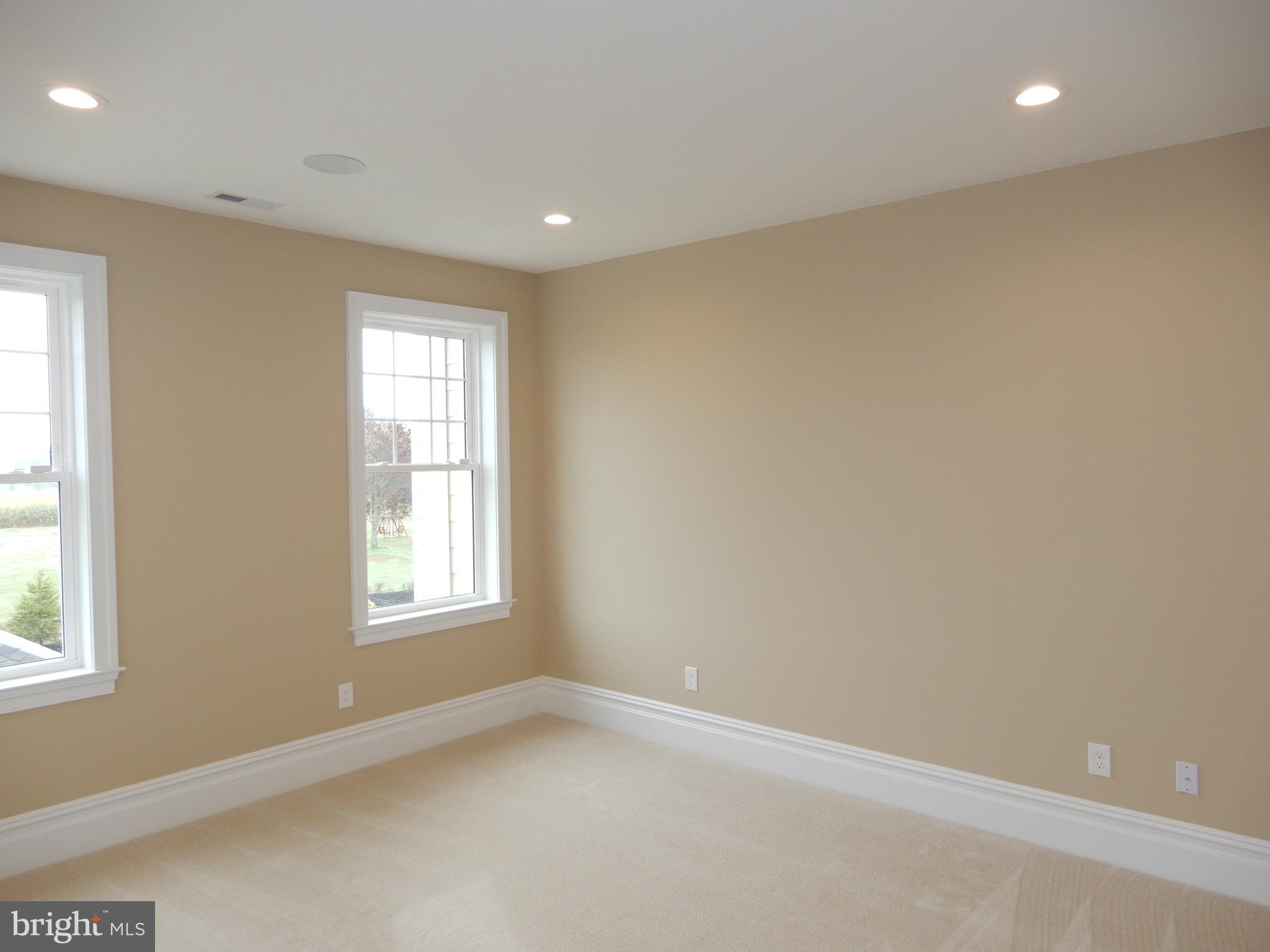 WAVERLY AT NORTHAMPTON - Residential