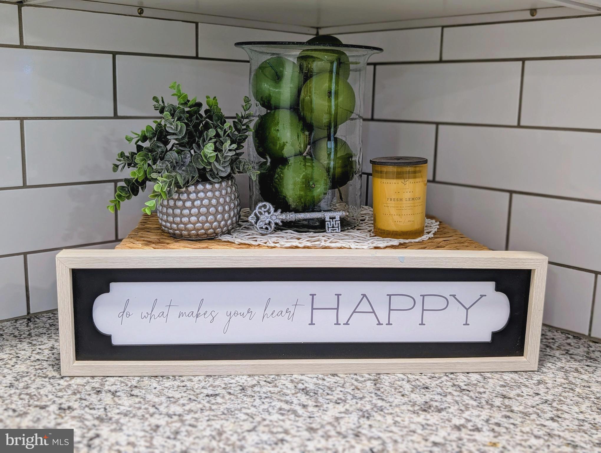 PENNBROOKE MANOR - Residential