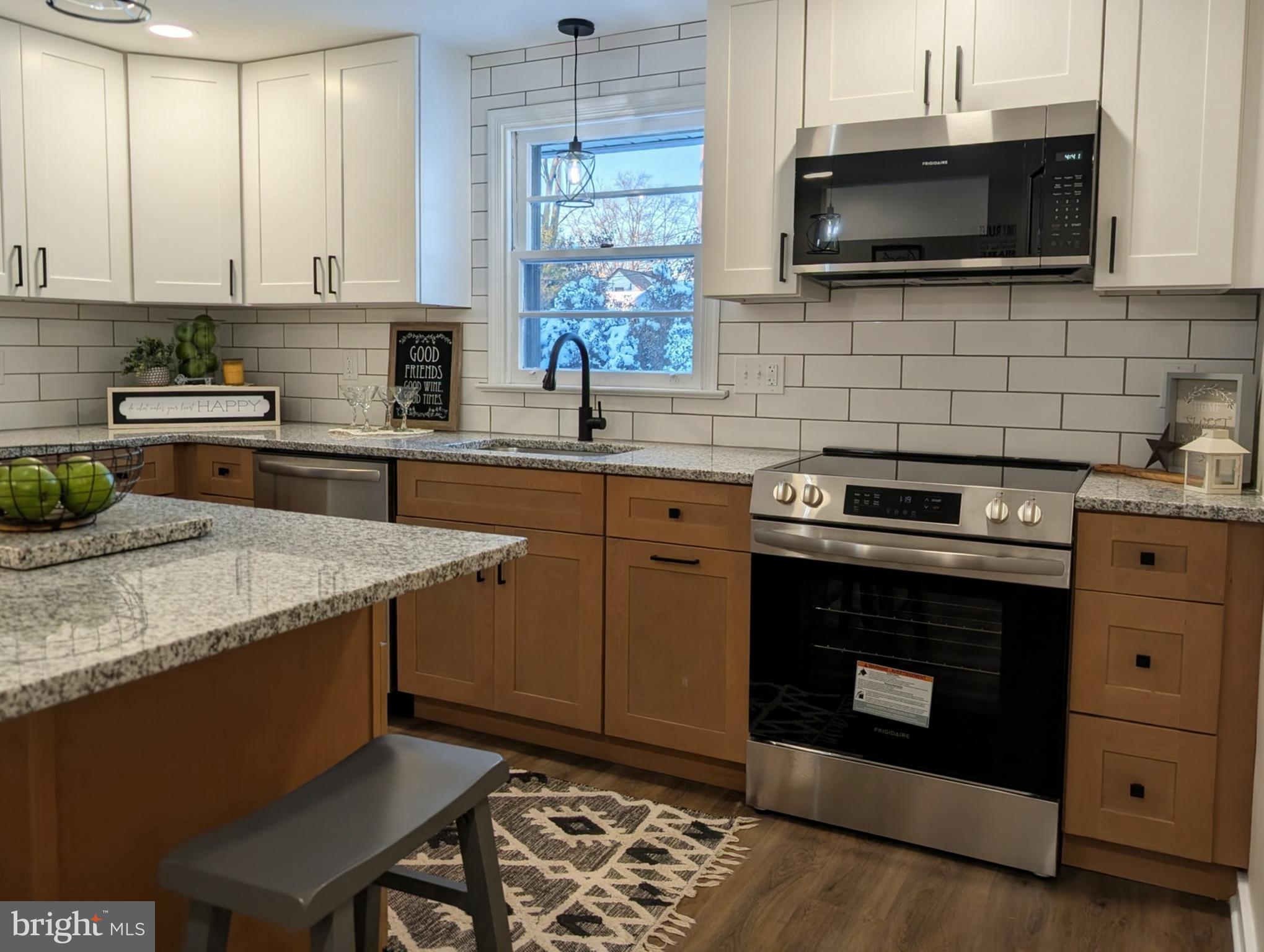 PENNBROOKE MANOR - Residential