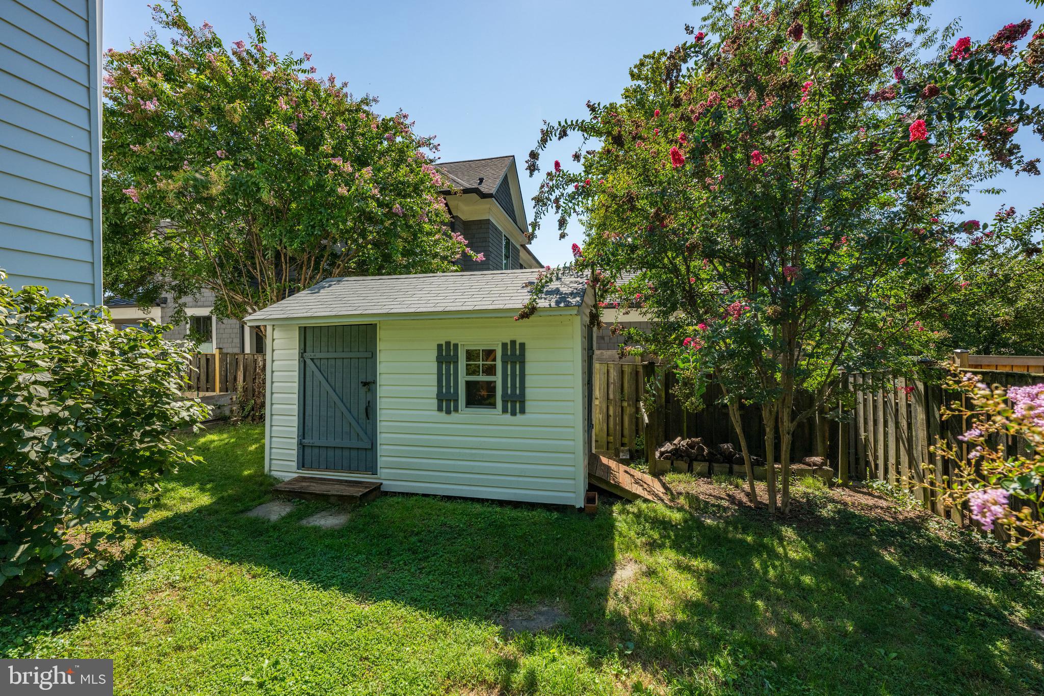 COLUMBIA FOREST - Residential