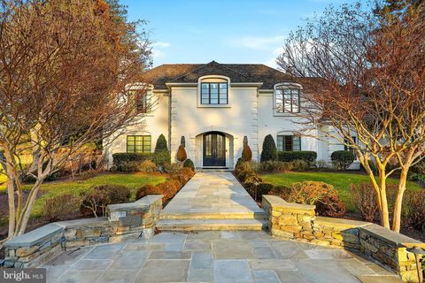 6202 VERNON PALMER COURT MCLEAN VA 22101