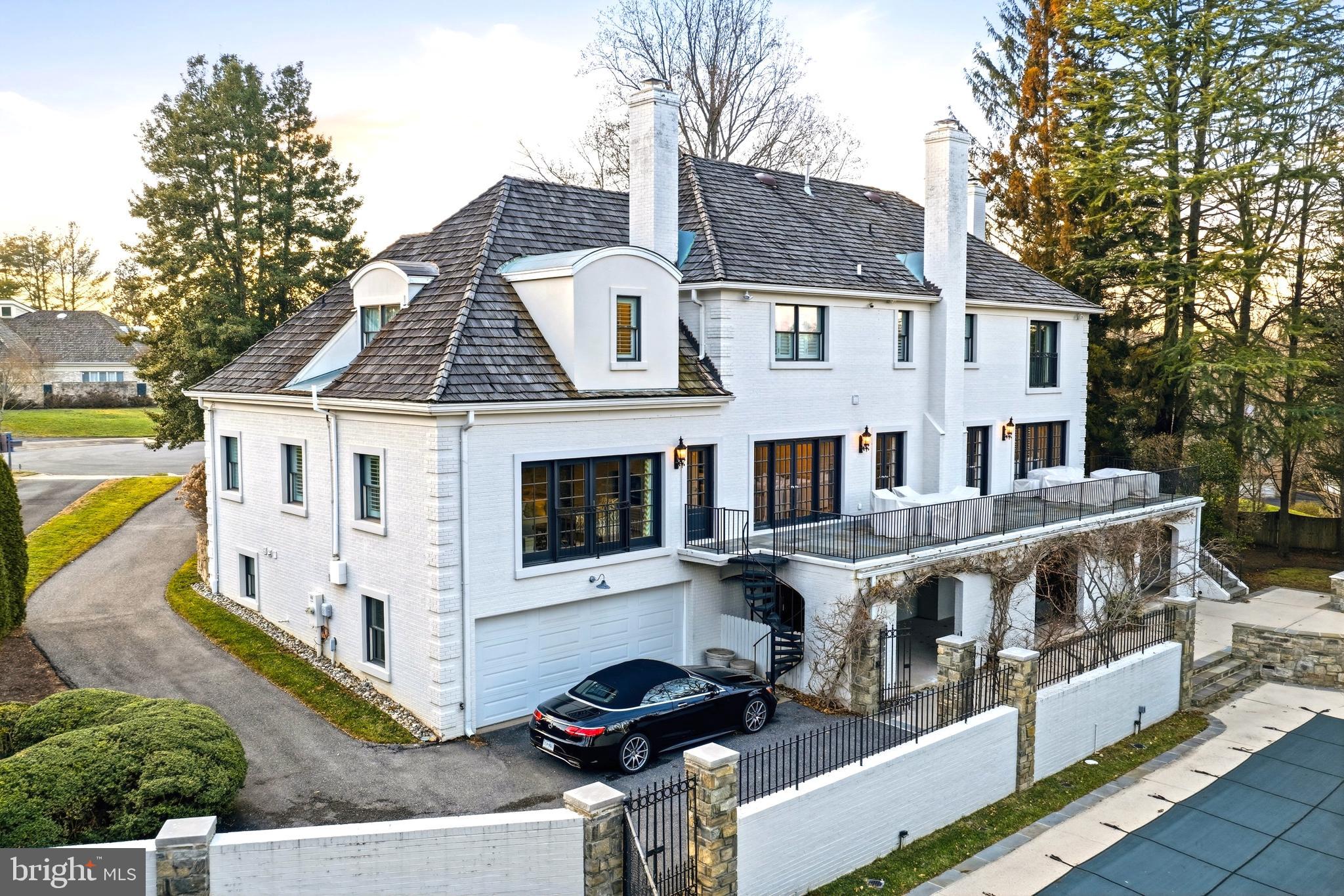 6202 VERNON PALMER COURT