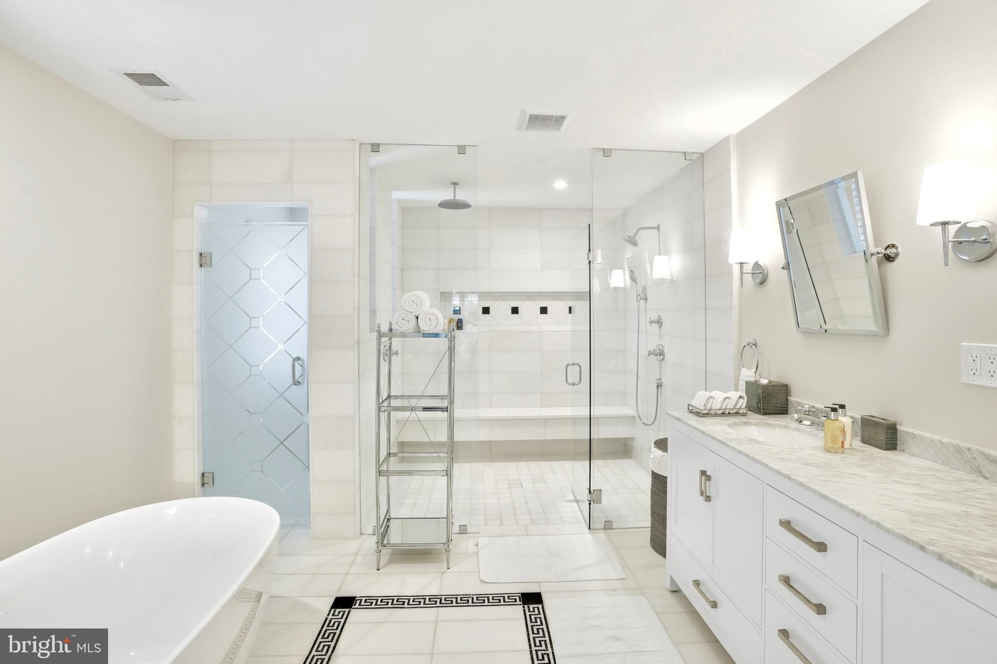 EVERMAY - Residential