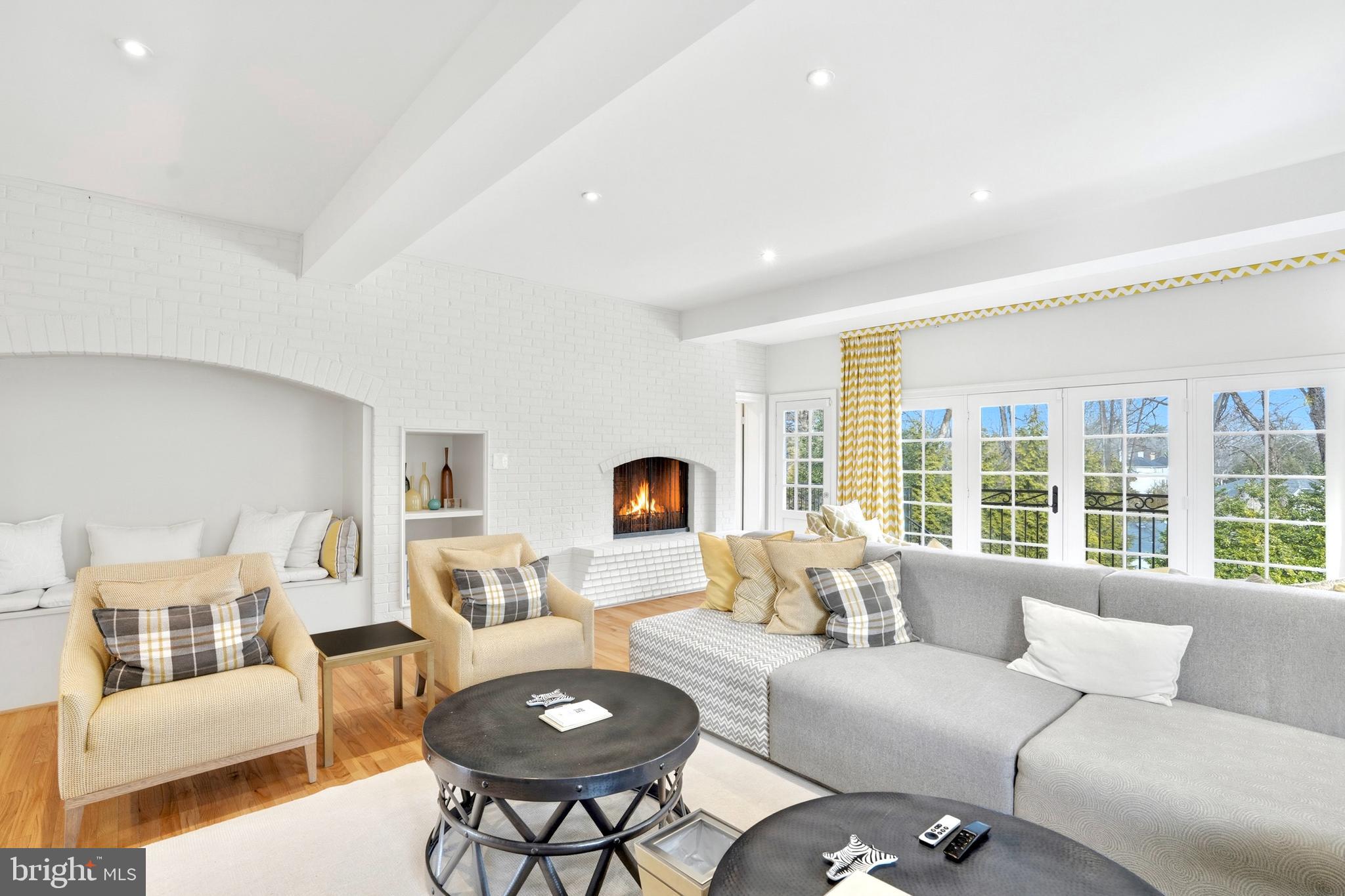 EVERMAY - Residential