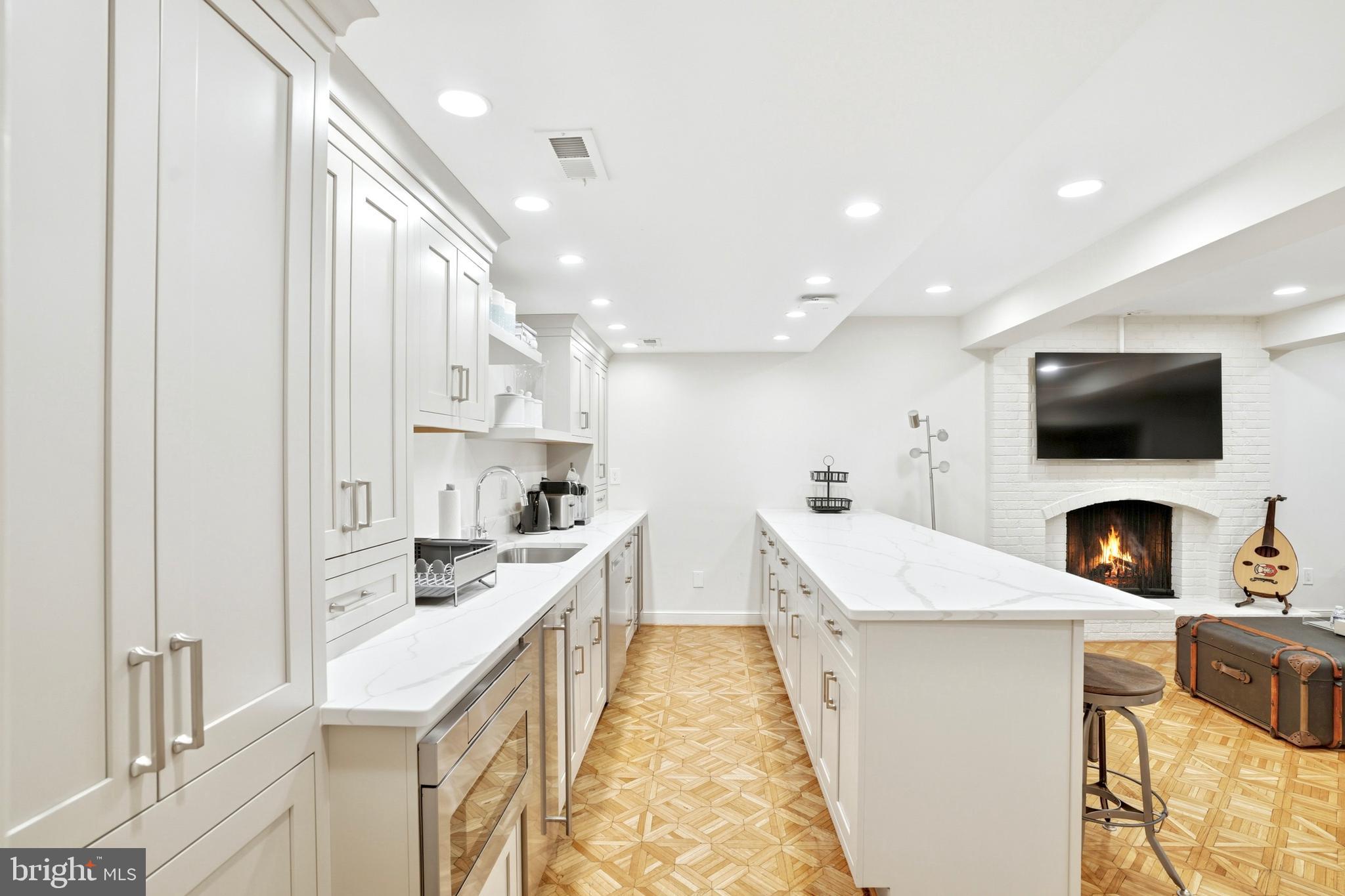 EVERMAY - Residential