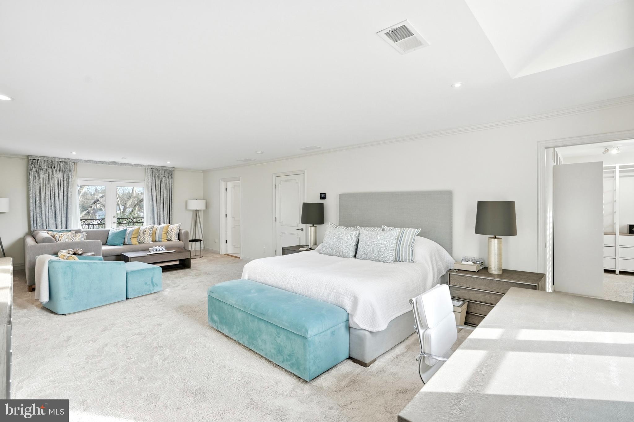 EVERMAY - Residential