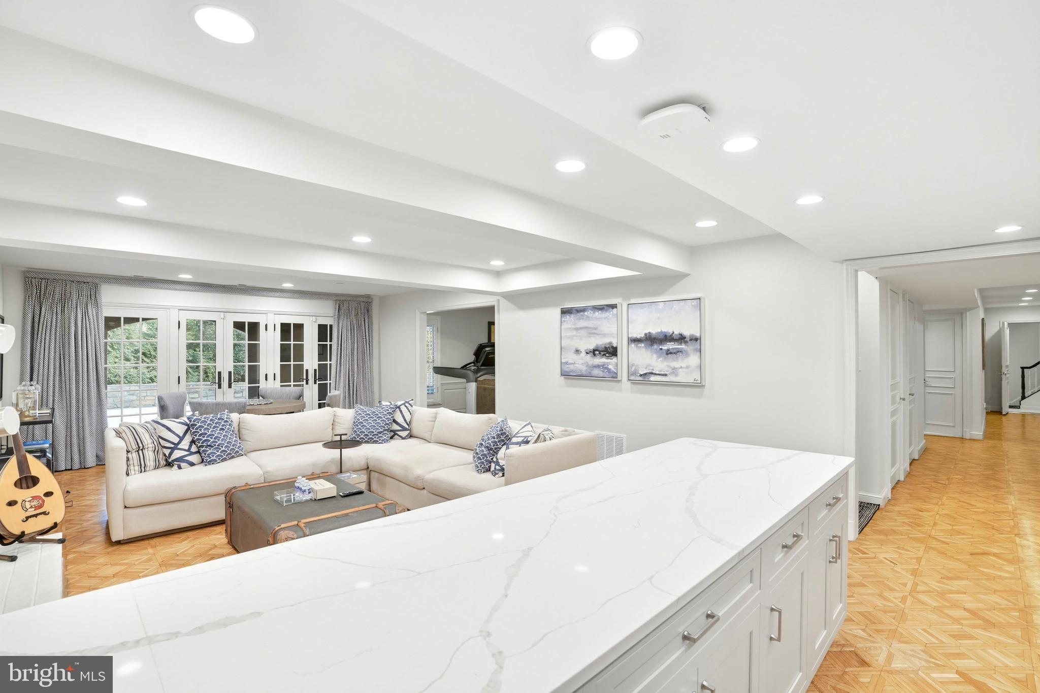 EVERMAY - Residential