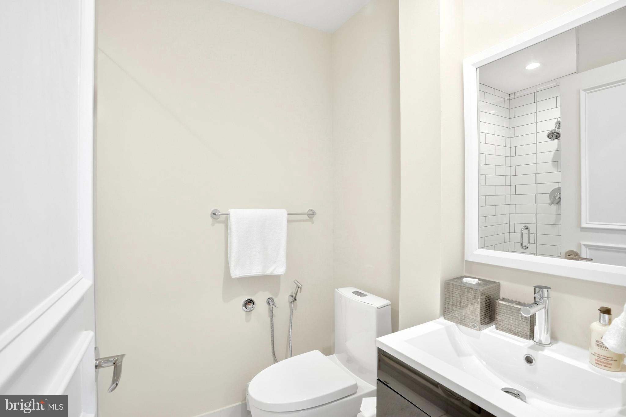 EVERMAY - Residential