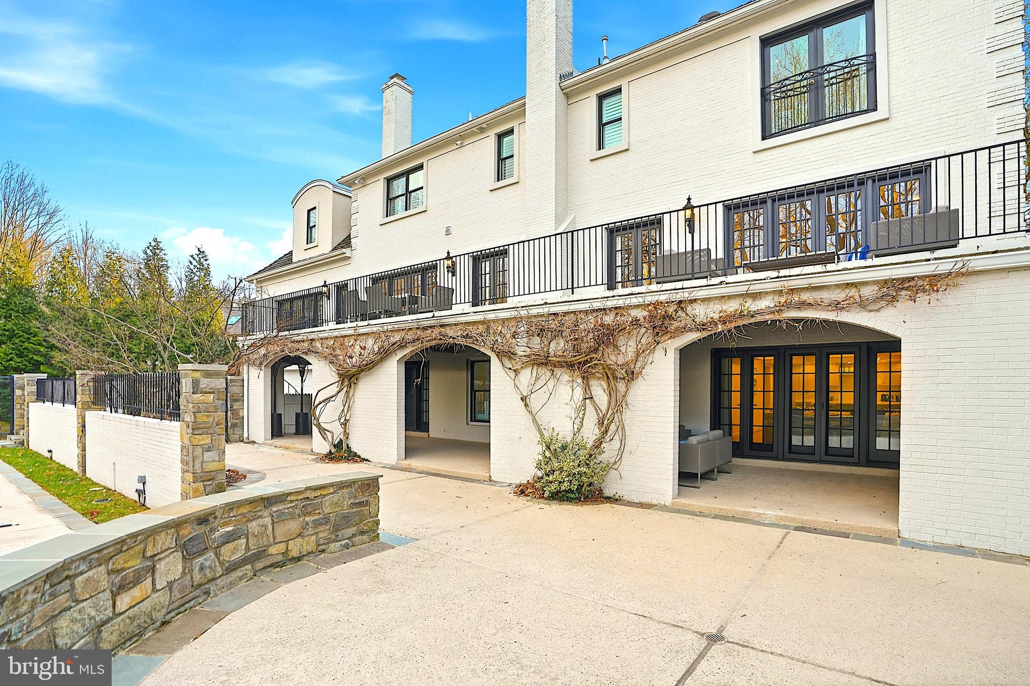 EVERMAY - Residential