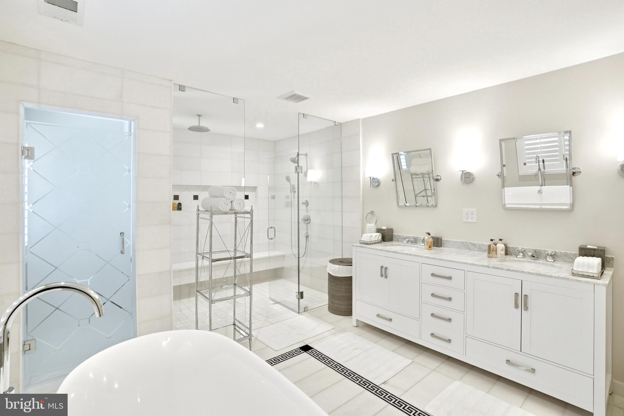 EVERMAY - Residential