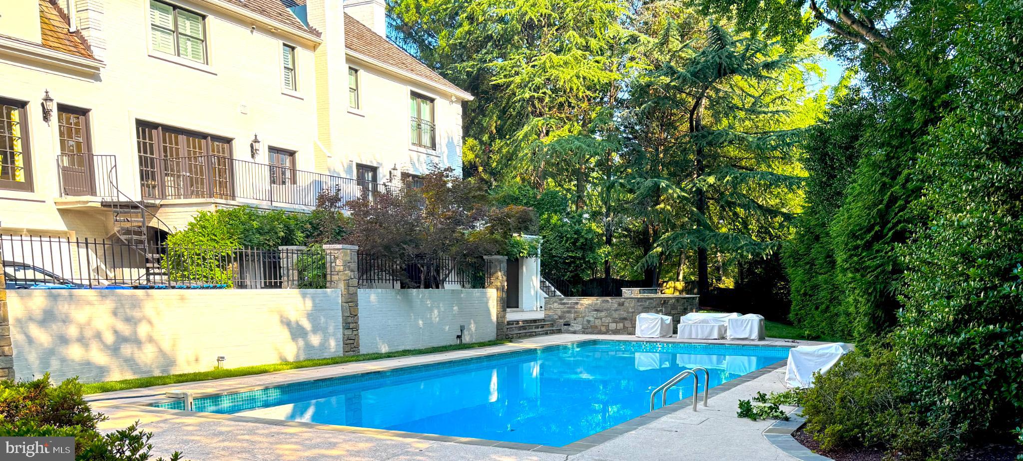 EVERMAY - Residential